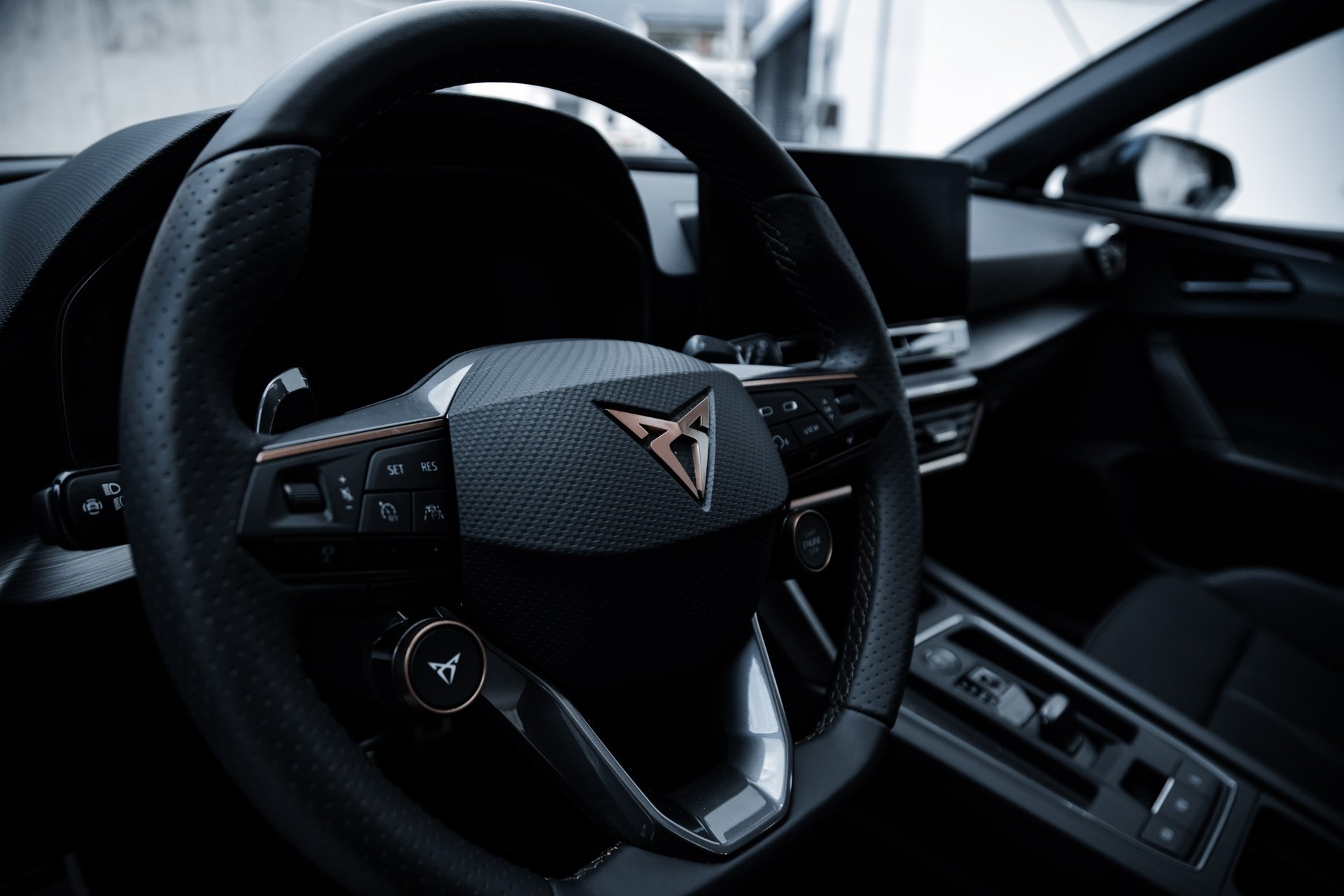CUPRA JE LEON ST Widebody RS 310PS 4Drive DSG-image-21