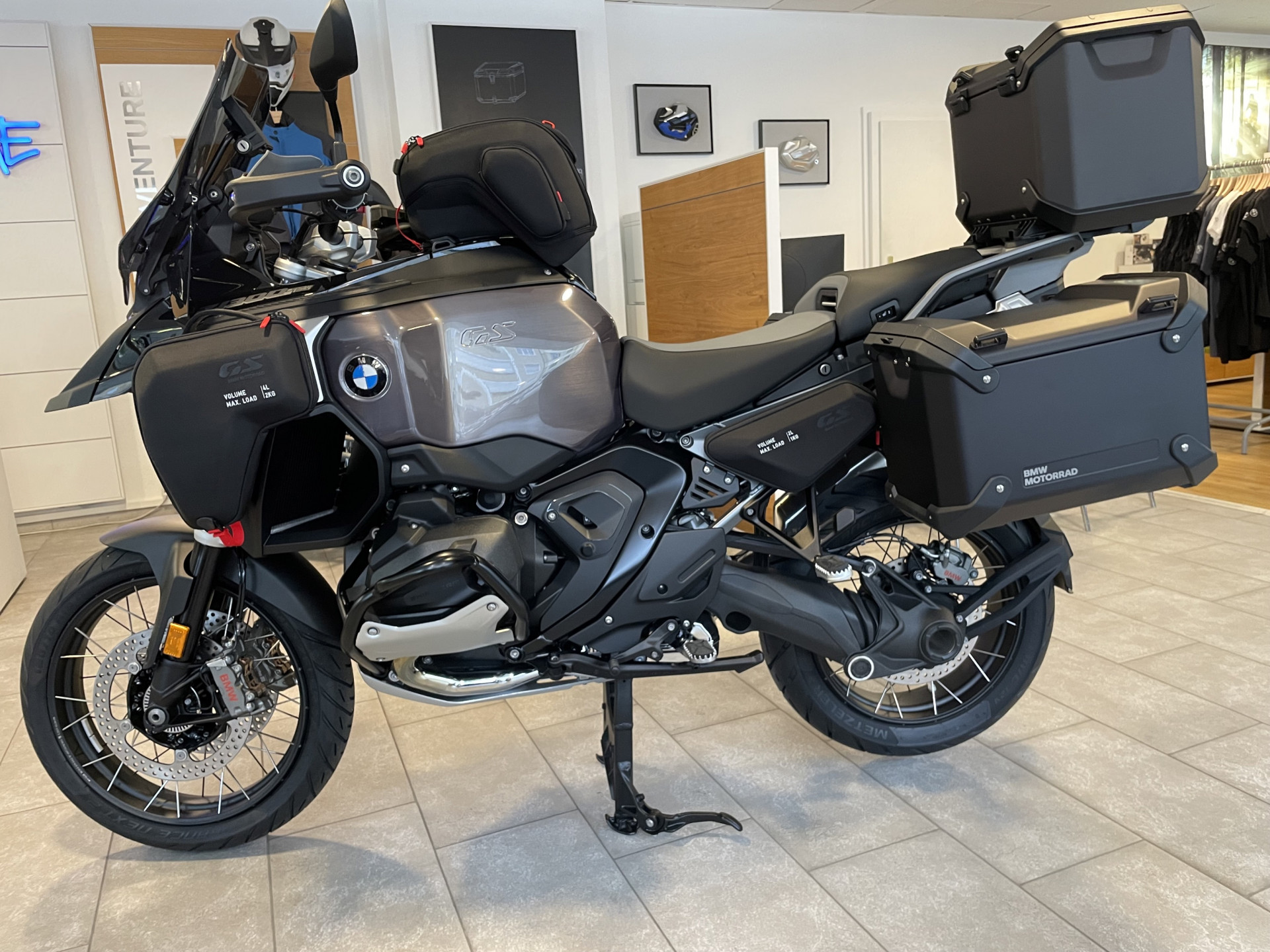 BMW R 1300 GS Adventure ASA-image-1
