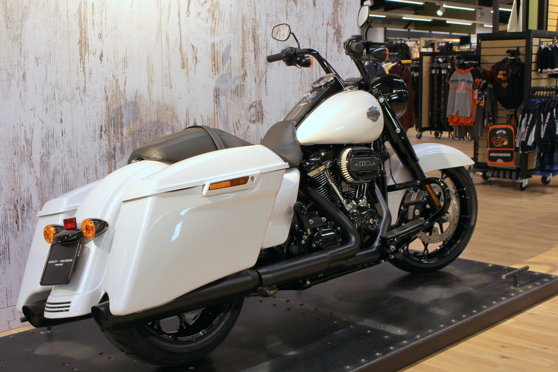 HARLEY-DAVIDSON FLHRXS Road King Special 114-image-3
