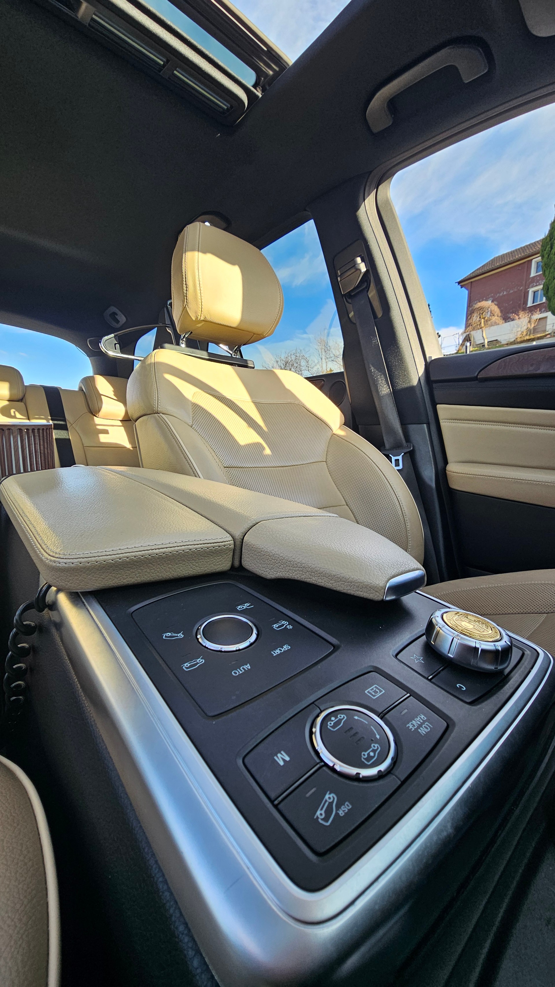 MERCEDES-BENZ ML 350 BlueTEC 4Matic 7G-Tronic-image-7