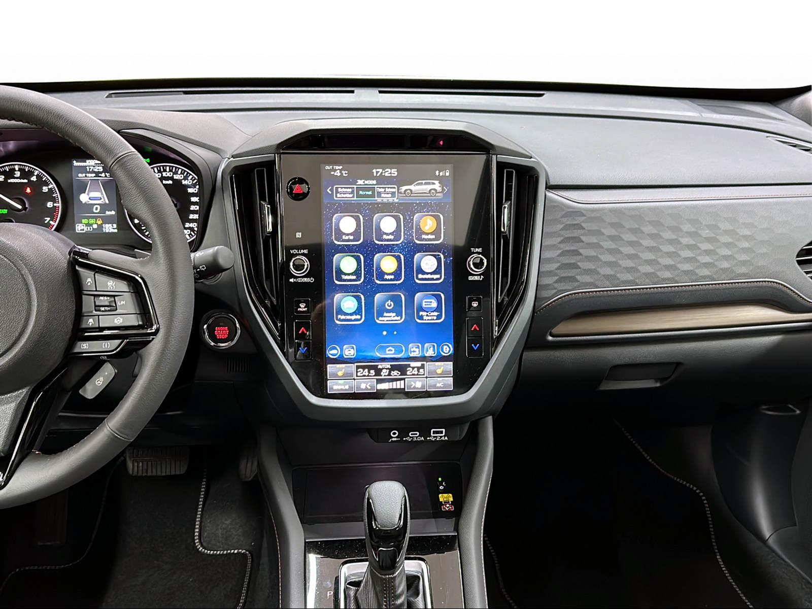 SUBARU Forester Station 2.0i e-Boxer Luxury-image-14