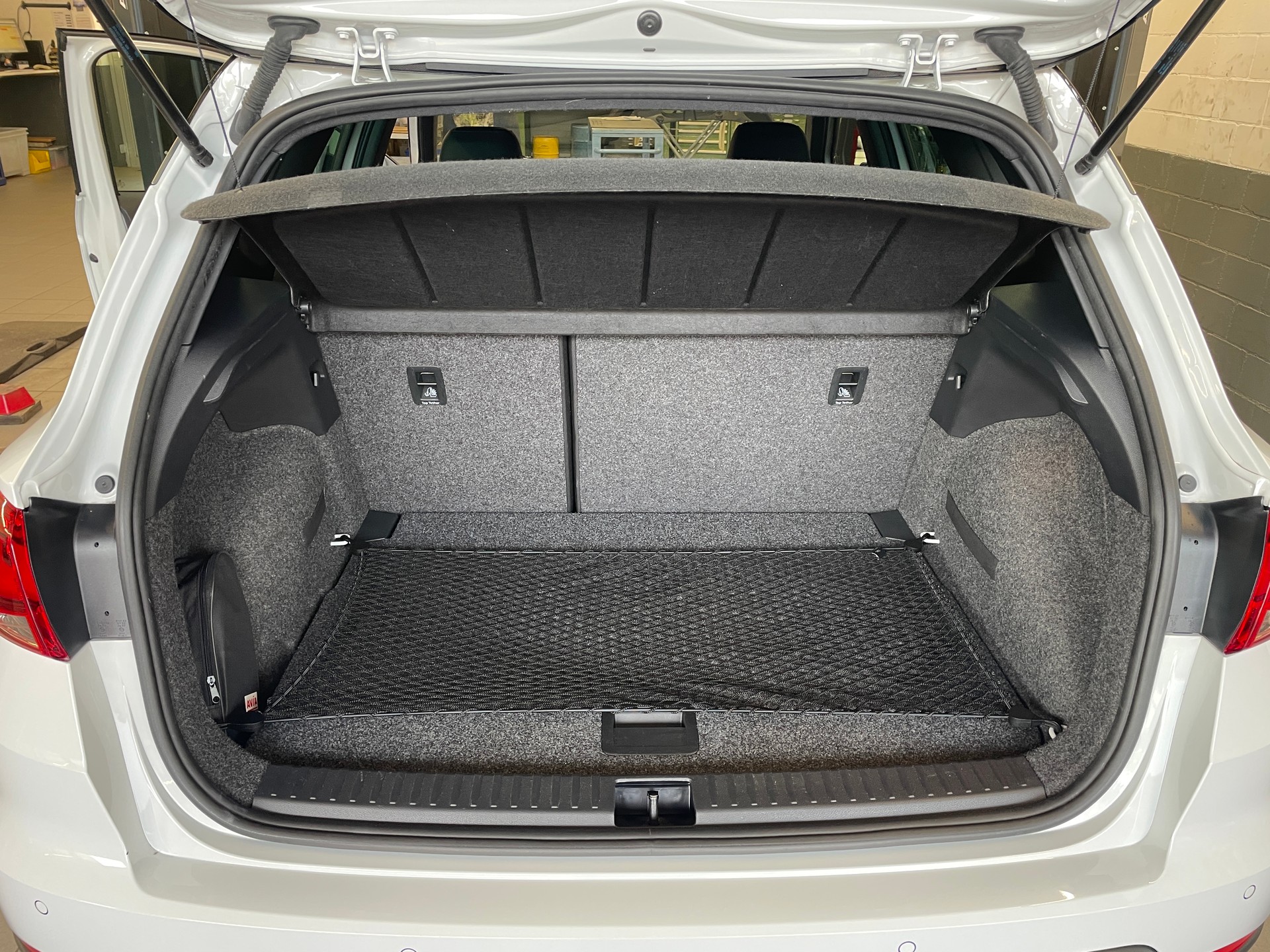 SEAT Arona 1.5 Eco TSI Hola FR DSG-image-10