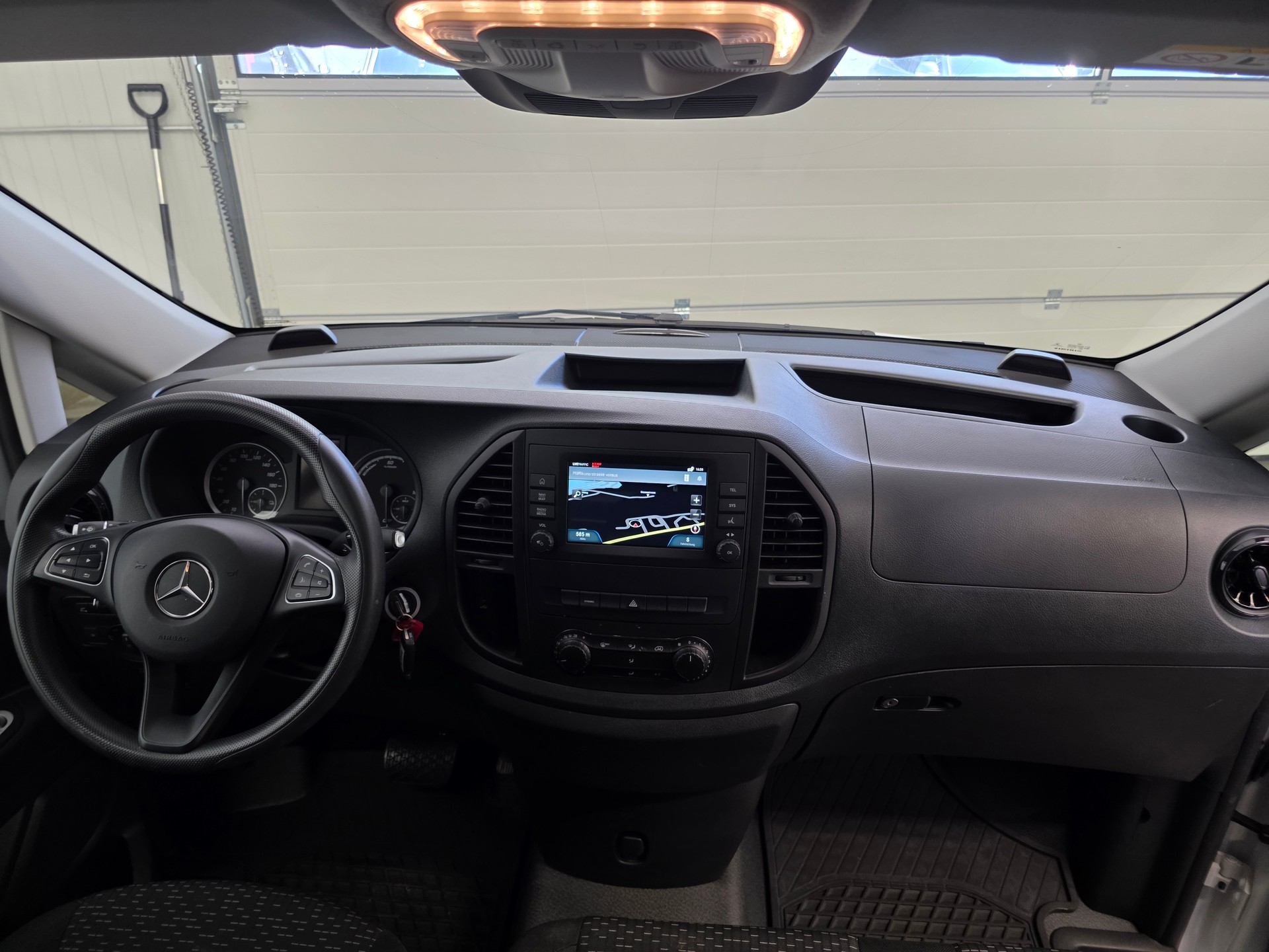 MERCEDES-BENZ eVito 112 Lang-image-4