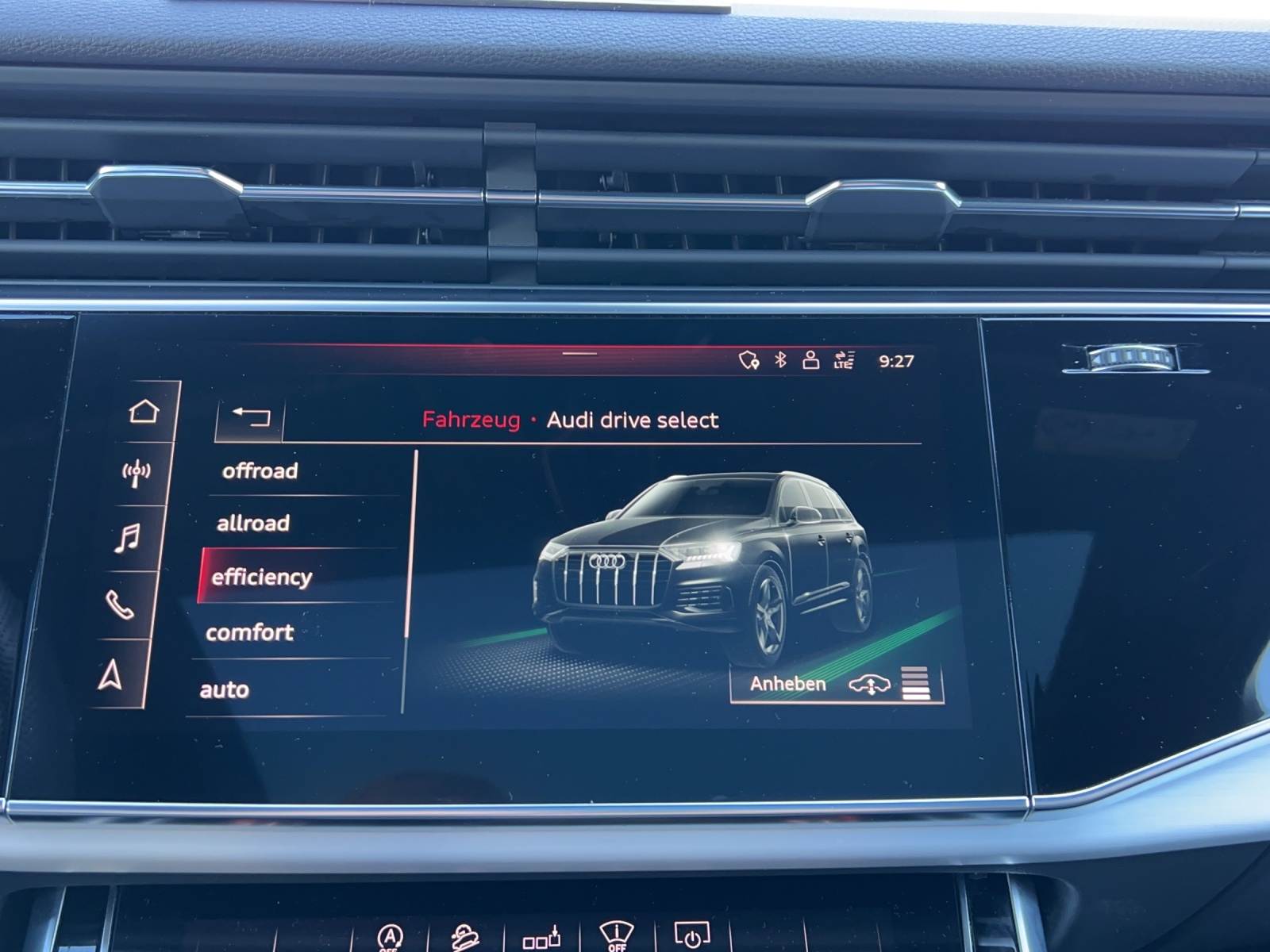 AUDI SQ7 4.0 TDI quattro tiptronic-image-19