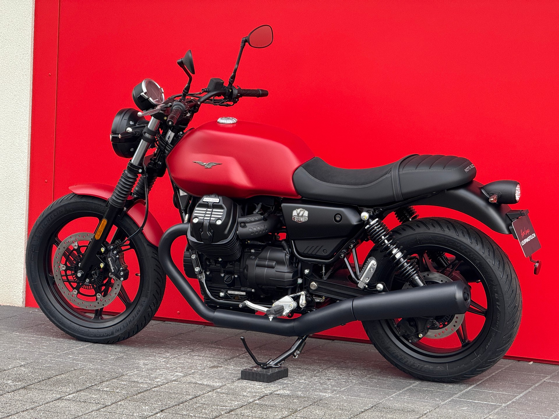 MOTO GUZZI V7 IV 850 Stone (35kW)-image-11