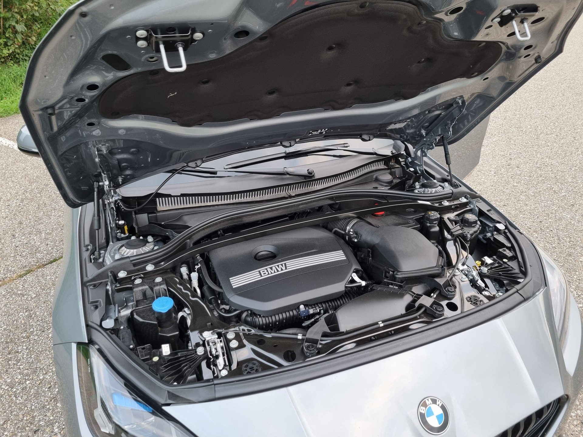 BMW 123 xDrive M Sport Pro Steptronic-image-5