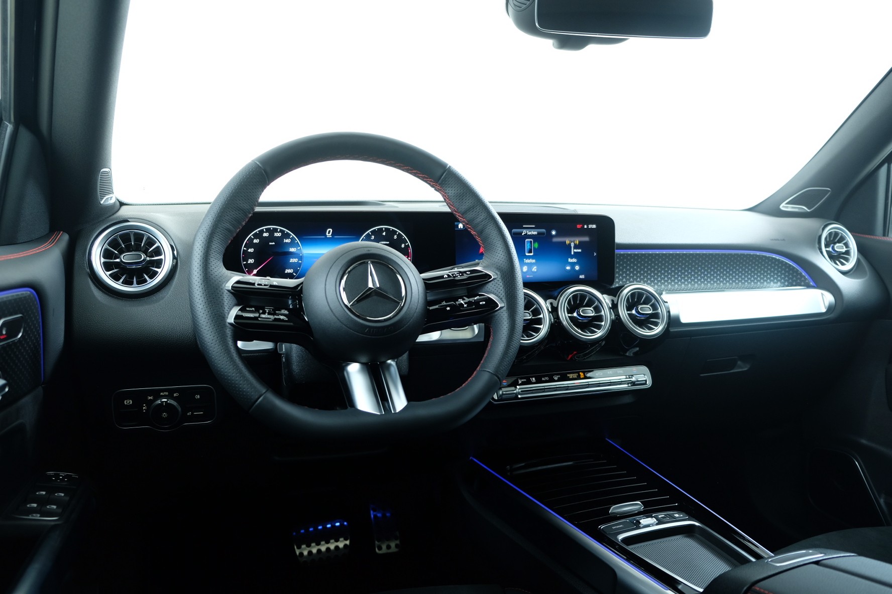 MERCEDES-BENZ GLB 250 4Matic 8G-Tronic-image-9