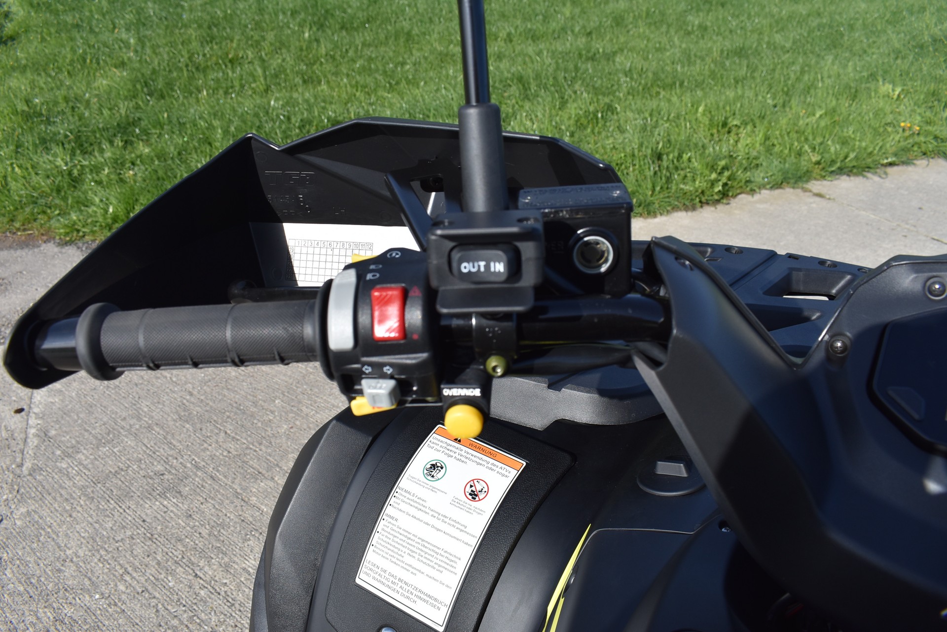 TGB Blade 1000 EFI LT Touring 4x4-image-13