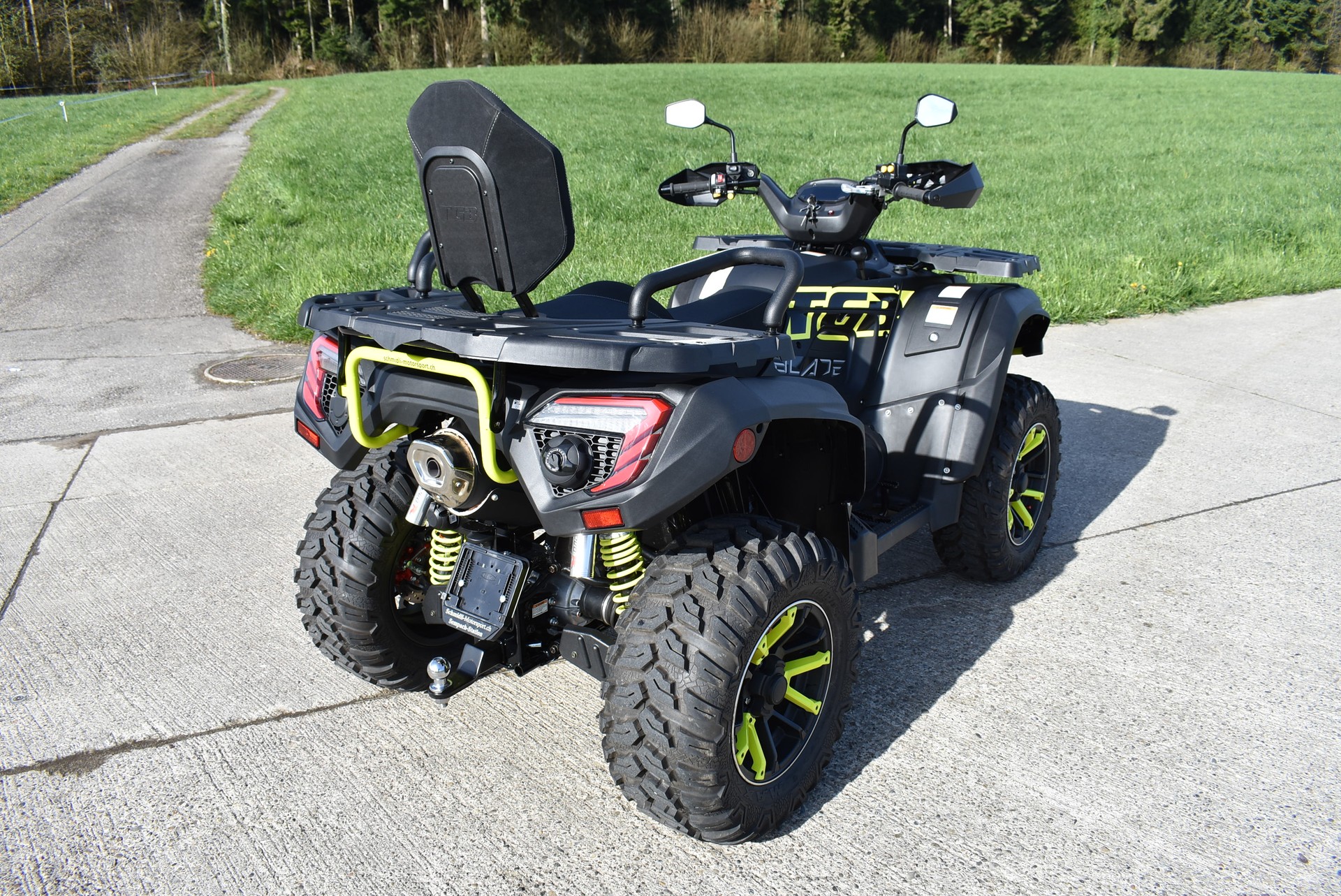 TGB Blade 1000 EFI LT Touring 4x4-image-6