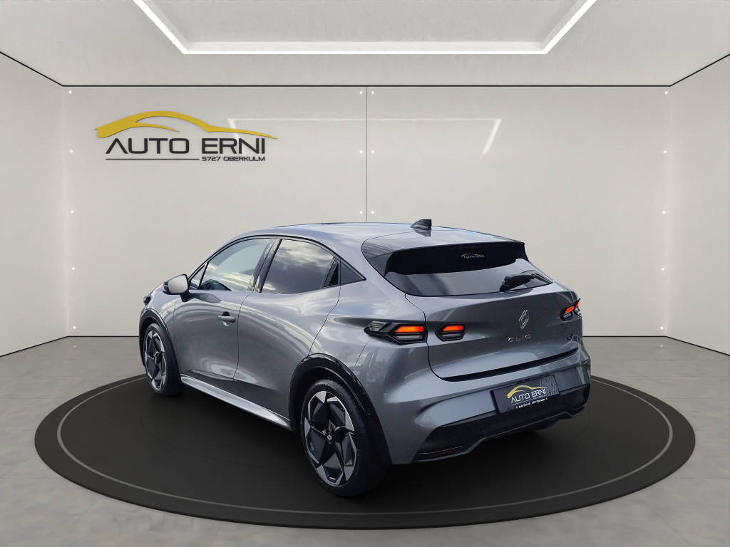 RENAULT Clio 1.8 E-Tech techno-image-11