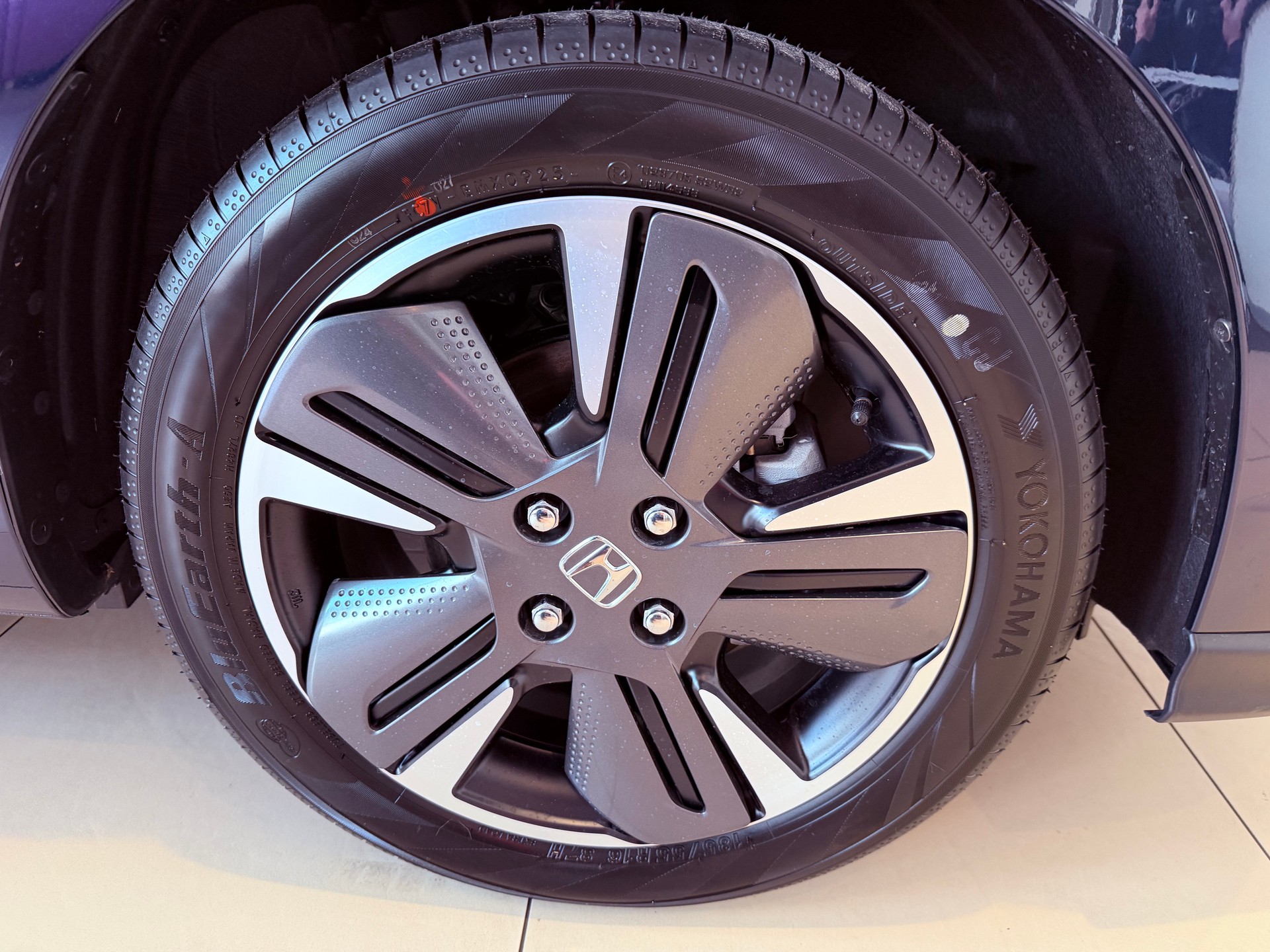 HONDA Jazz 1.5i-MMD Advance E-CVT-image-10