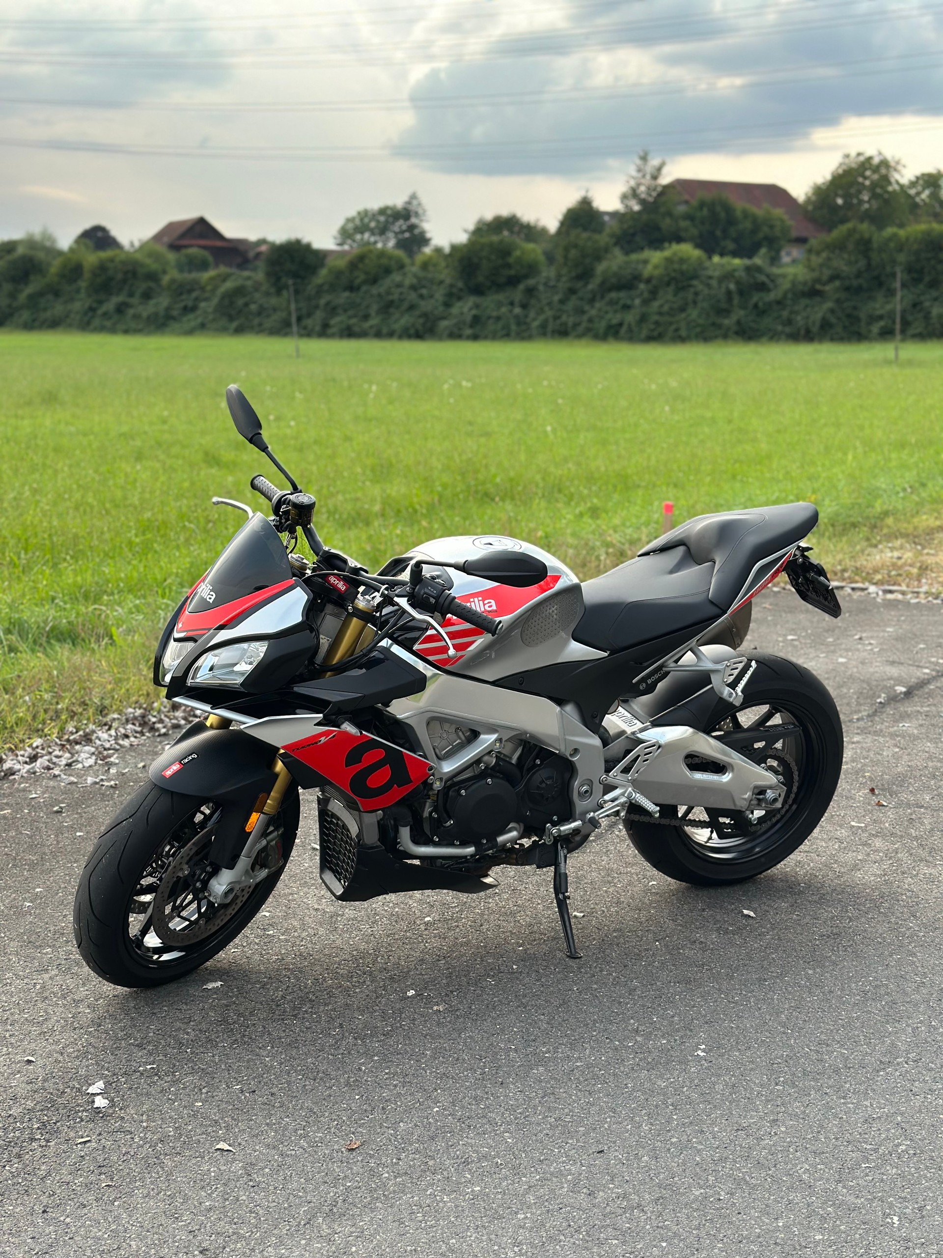 APRILIA Tuono V4 1100 RR-image-3