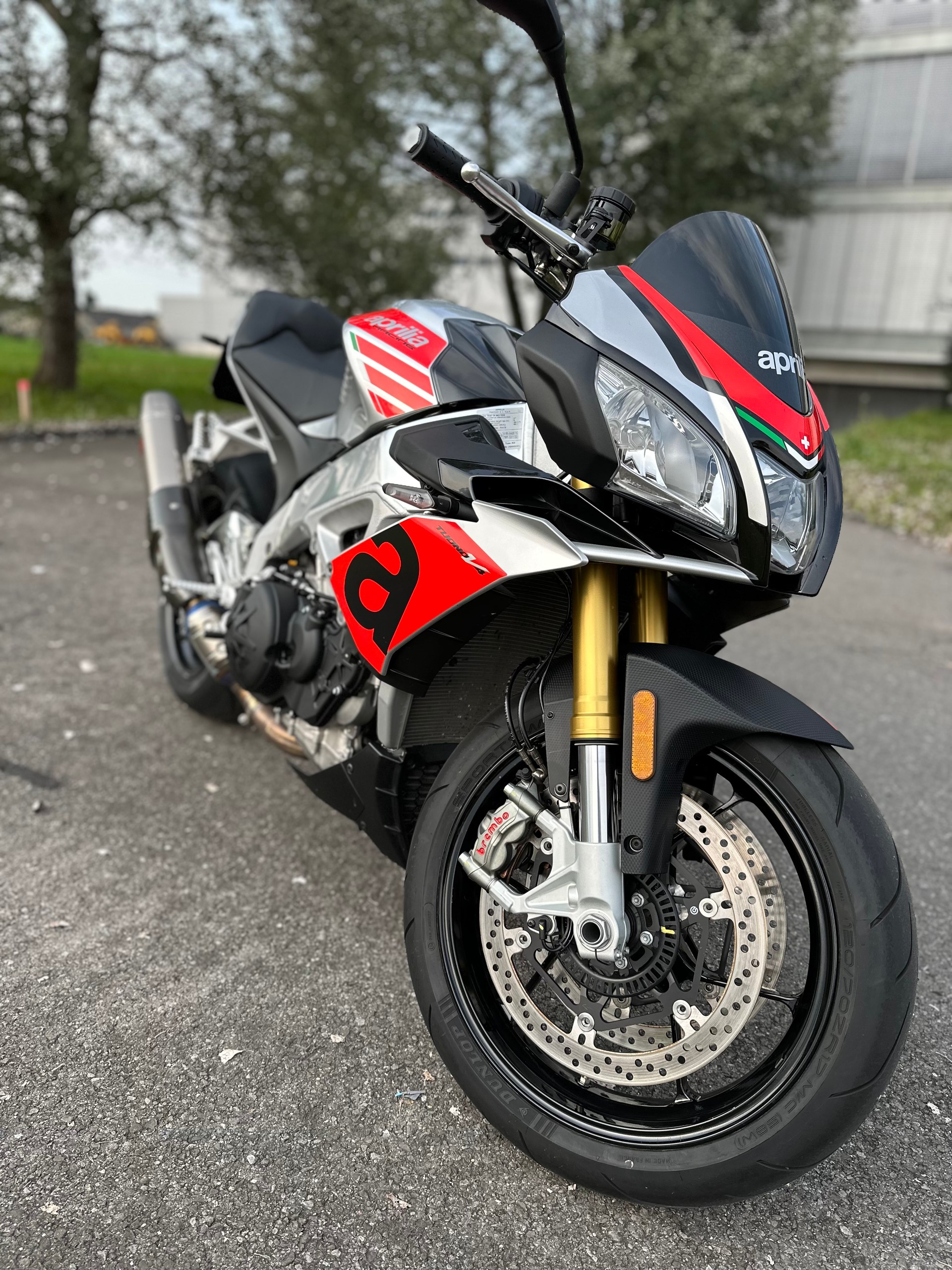 APRILIA Tuono V4 1100 RR-image-1