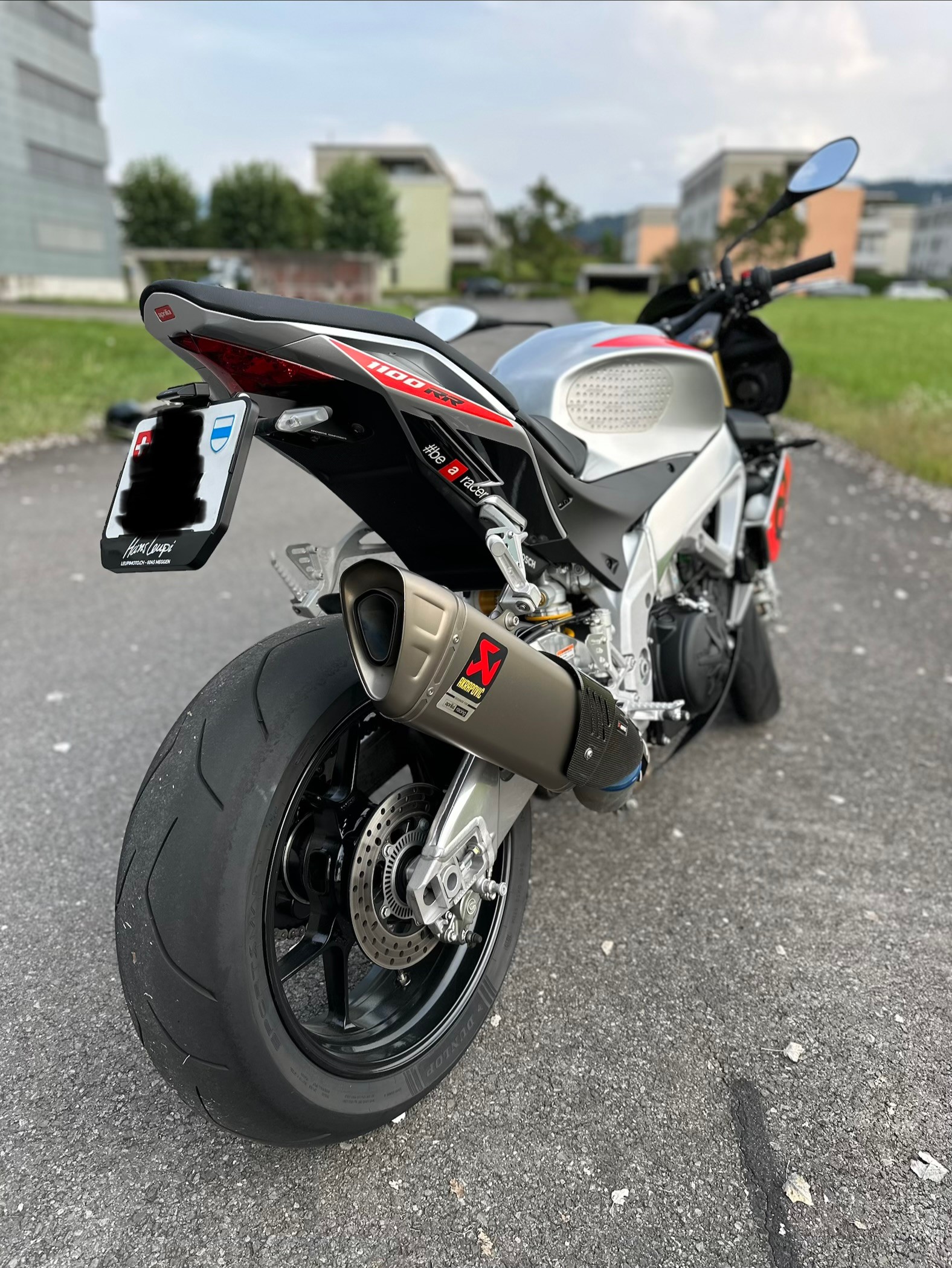 APRILIA Tuono V4 1100 RR-image-6