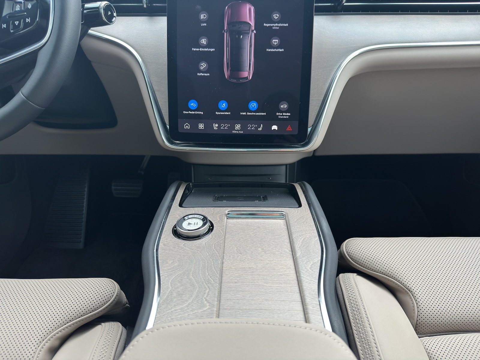 VOLVO EX 90 Twin Ultra AWD-image-10