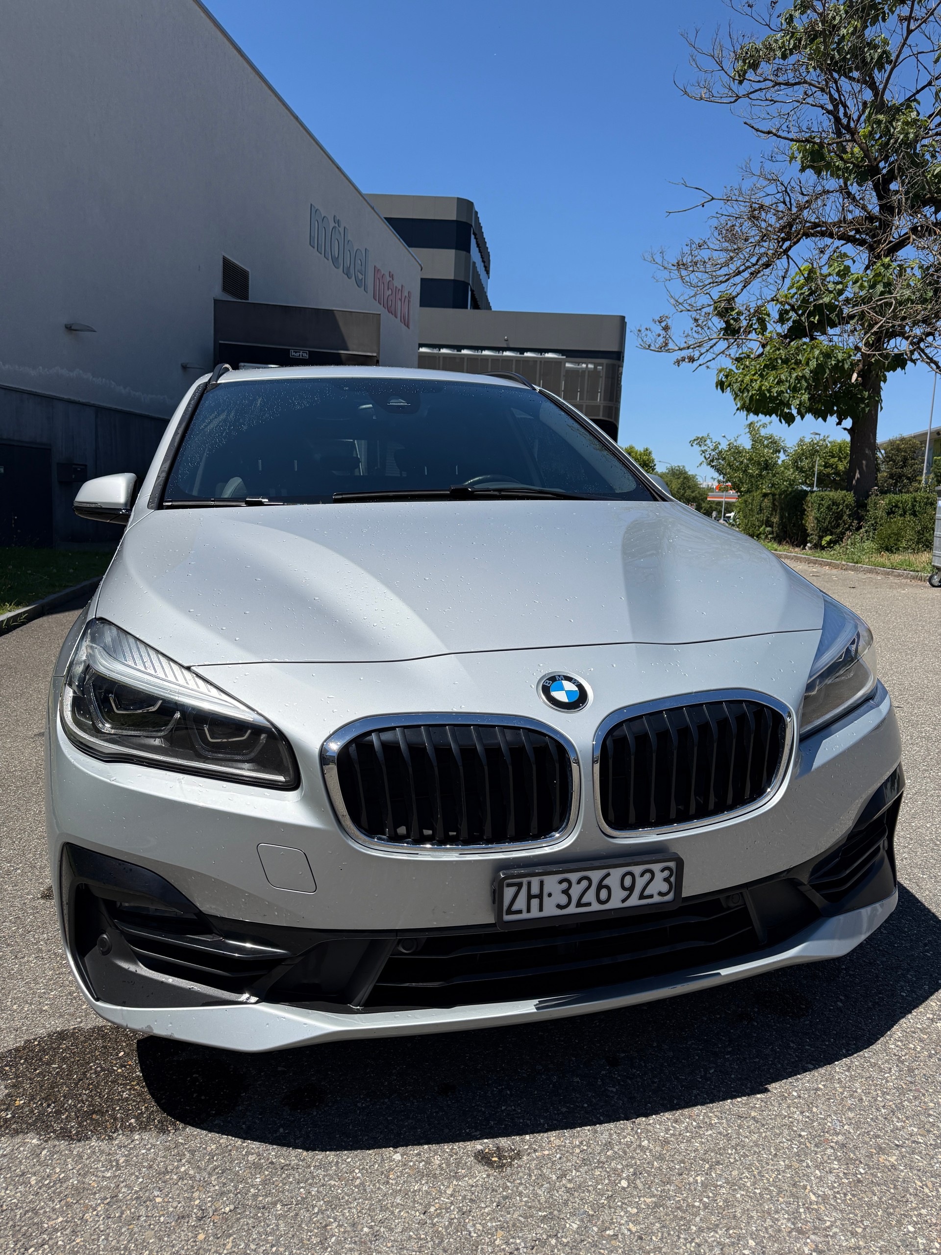 BMW 218d xDrive Gran Tourer Steptronic-image-3