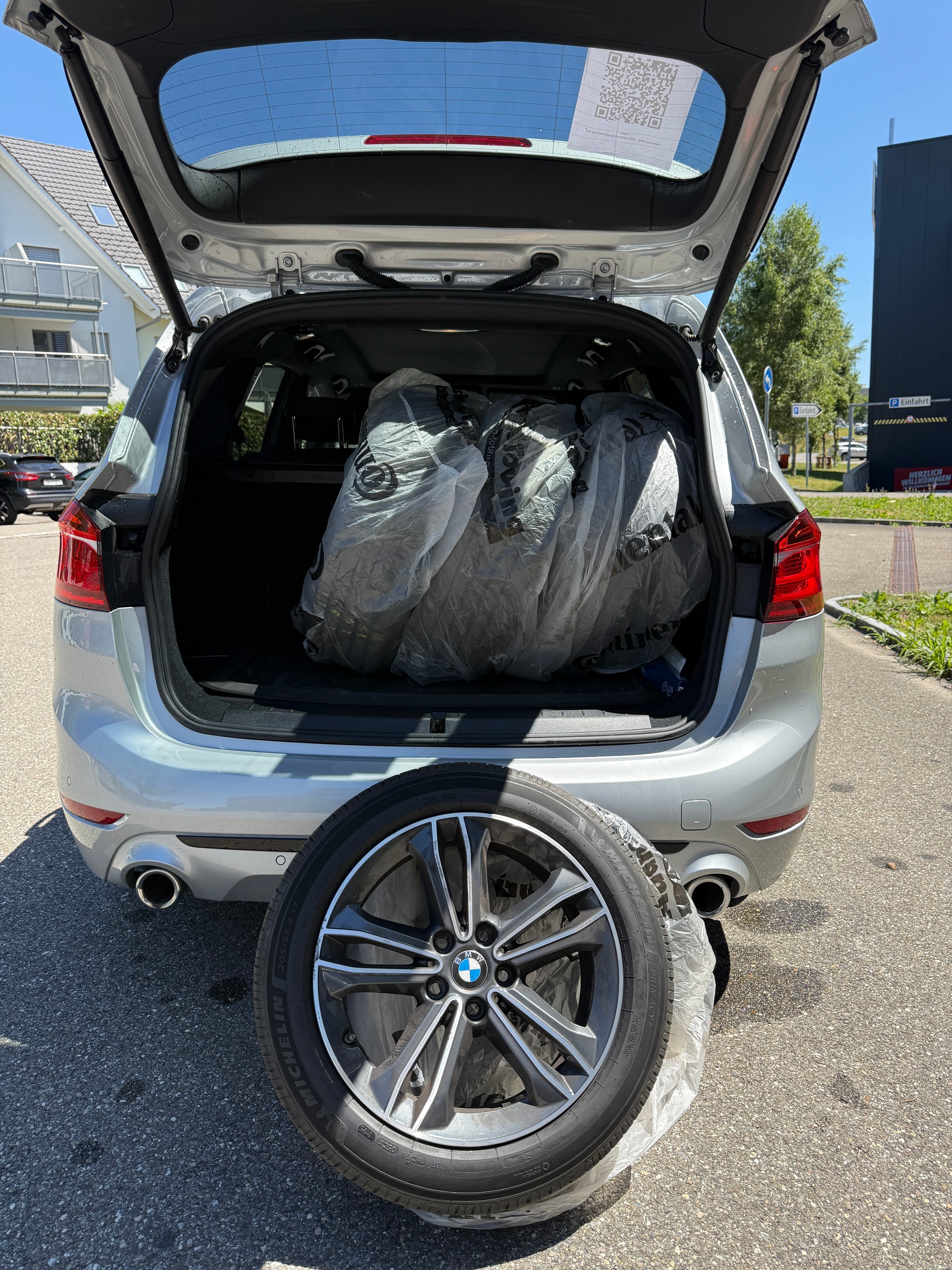 BMW 218d xDrive Gran Tourer Steptronic-image-10