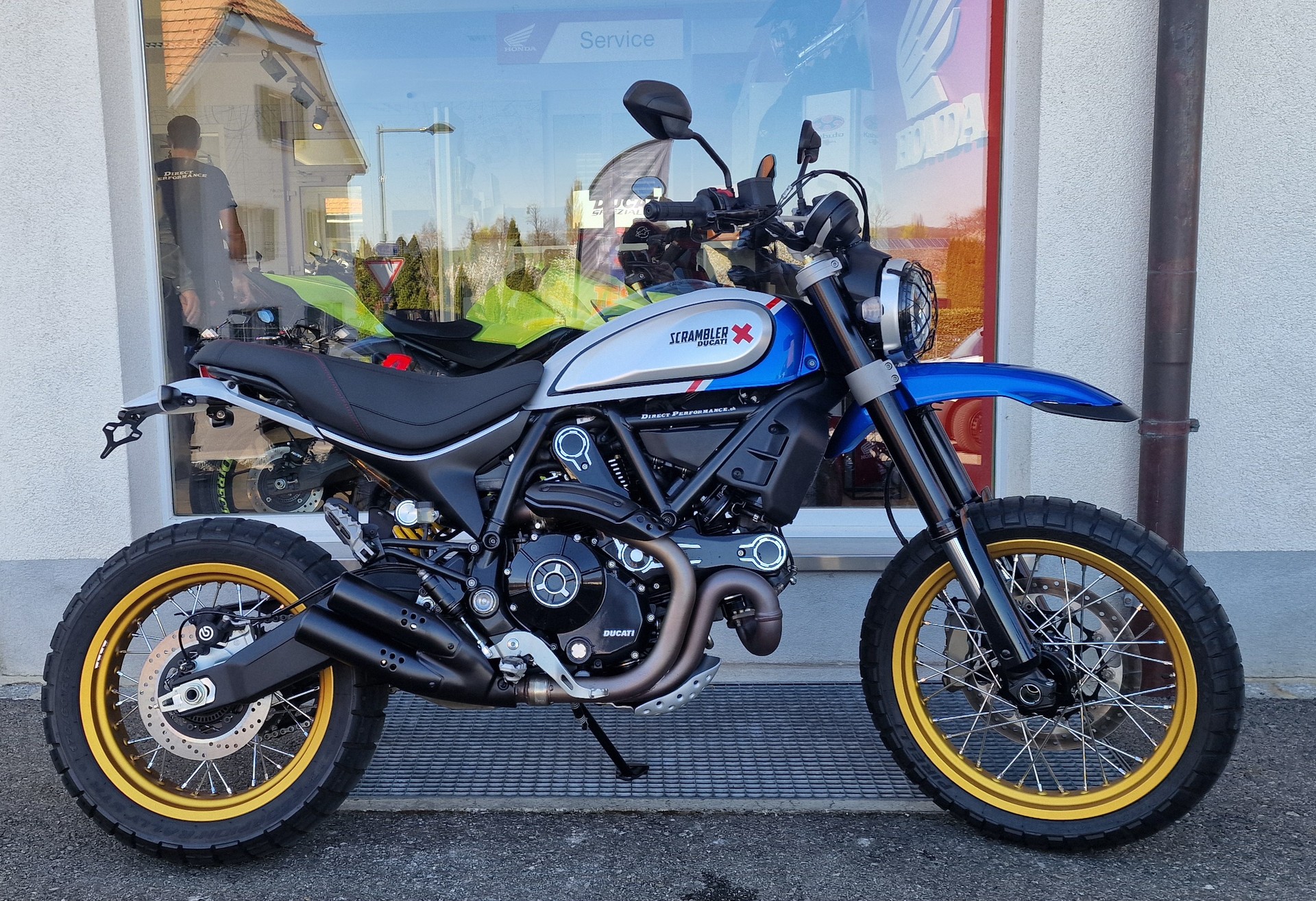 DUCATI Scrambler 803 Desert Sled-image-4