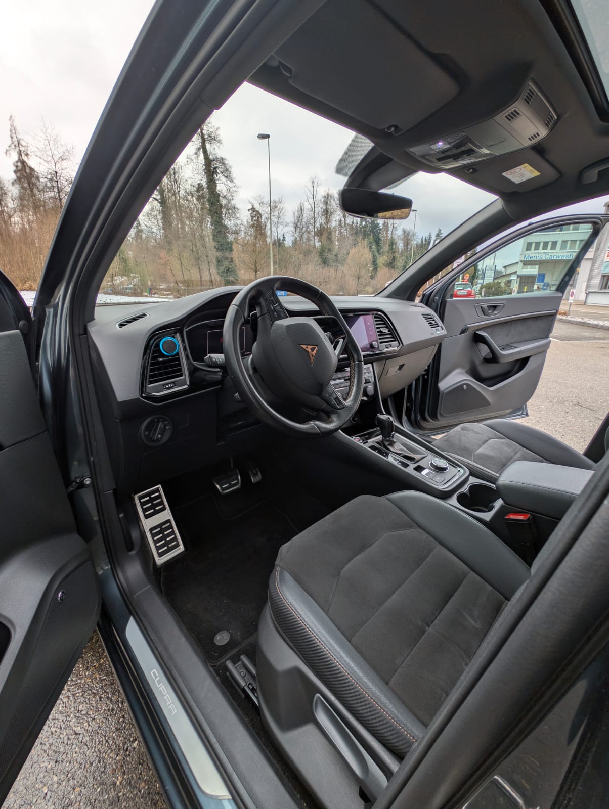 CUPRA ATECA 2.0TSI 4 Drive DSG-image-6