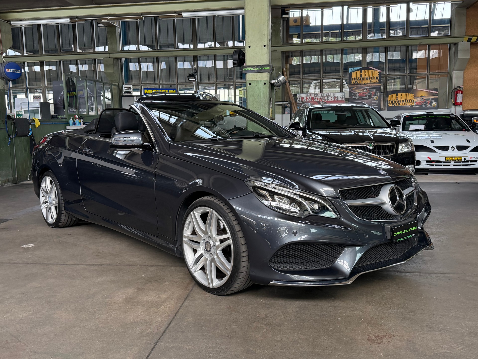 MERCEDES-BENZ E 320 AMG Sport & Styling Paket 7G-Tronic-image-13