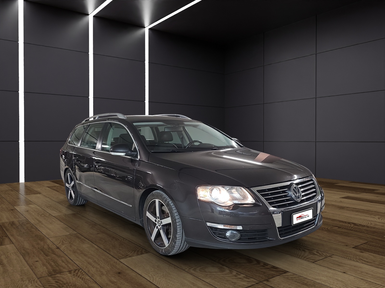 VW Passat Variant 2.0 TDI Highline DSG-showroom-element-1