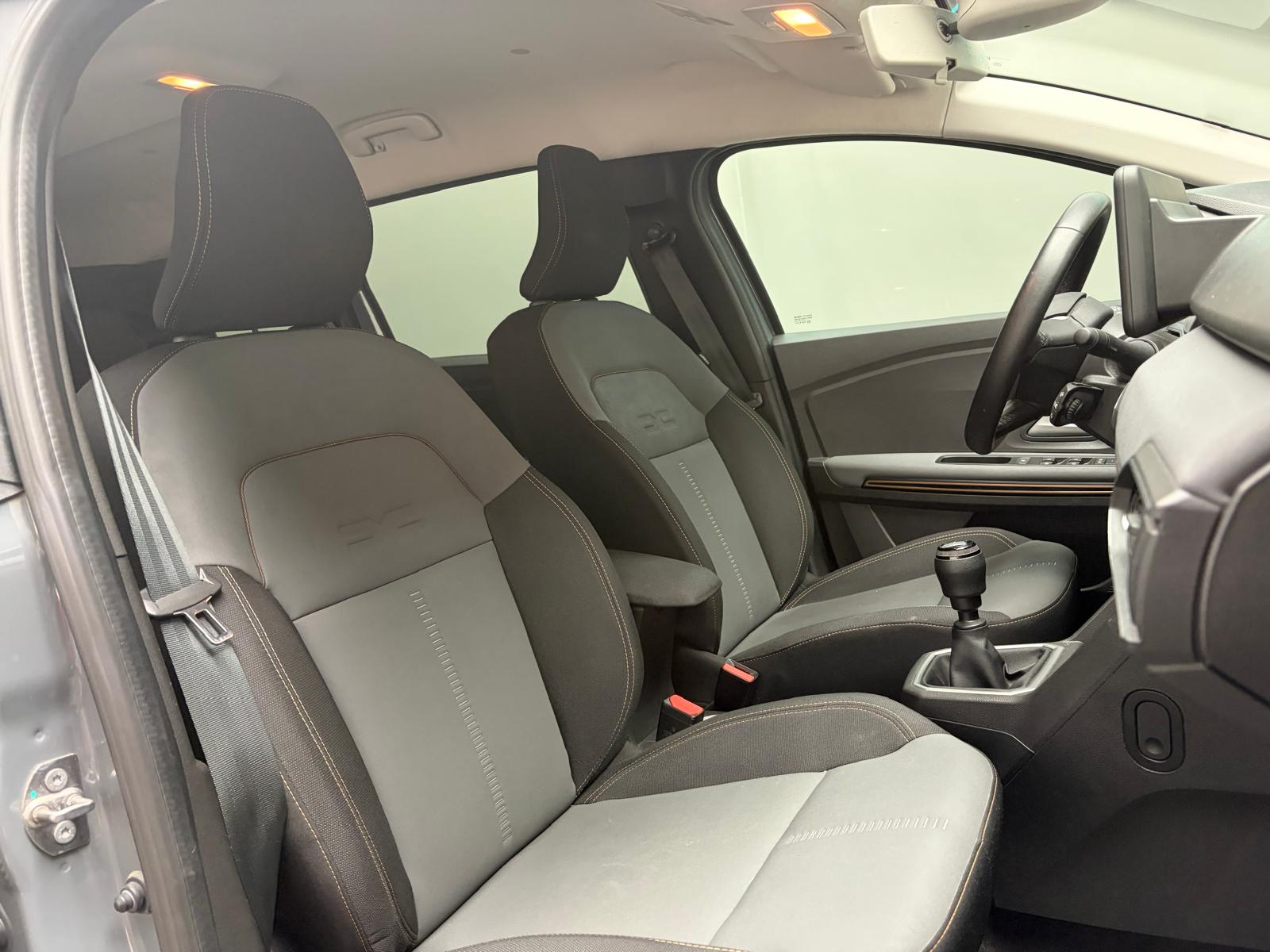 DACIA Jogger TCe 110 Extreme - Pack Sleep-image-9