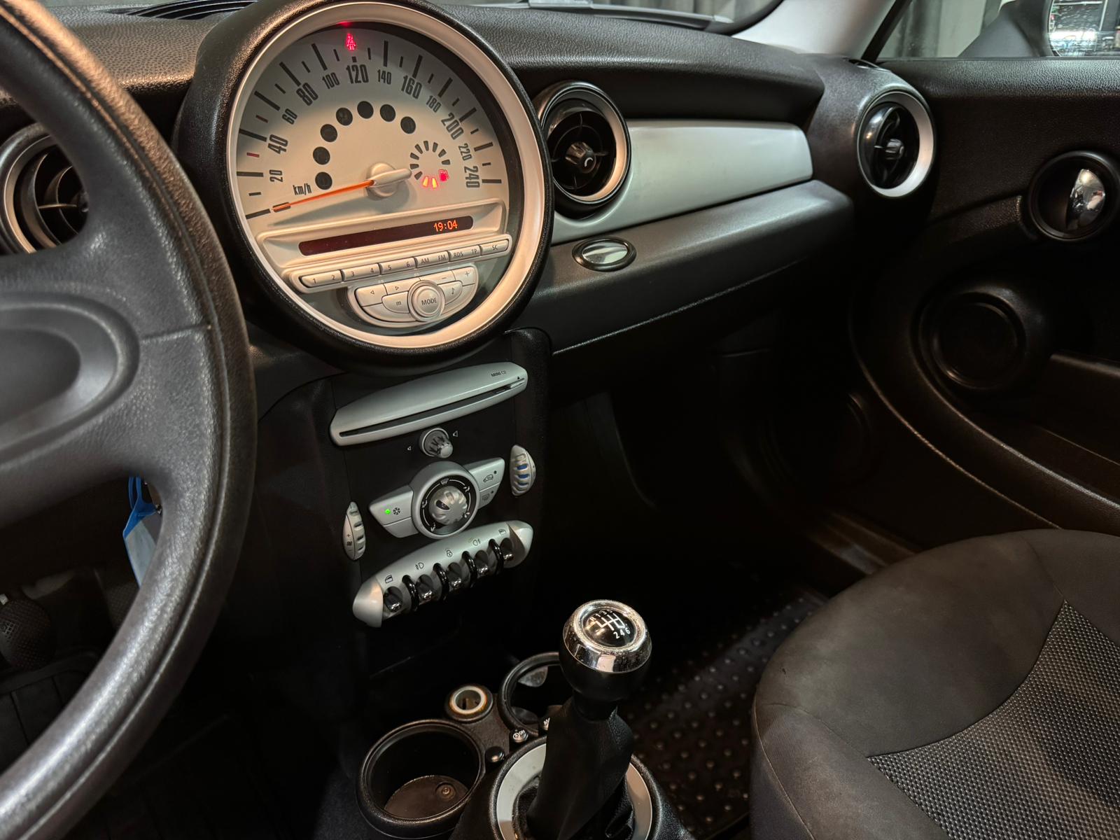 MINI COOPER-image-7