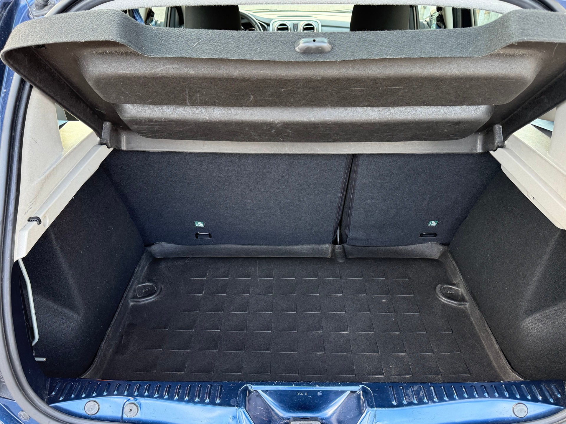 DACIA Sandero Tce 90 Ambiance-image-12