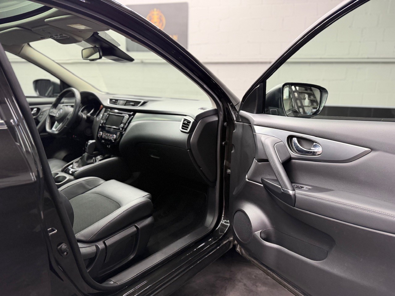 NISSAN Qashqai 1.7 dCi tekna Xtronic ALL-MODE 4x4 | 360° Kamera | Panoramadach | Leder-image-21