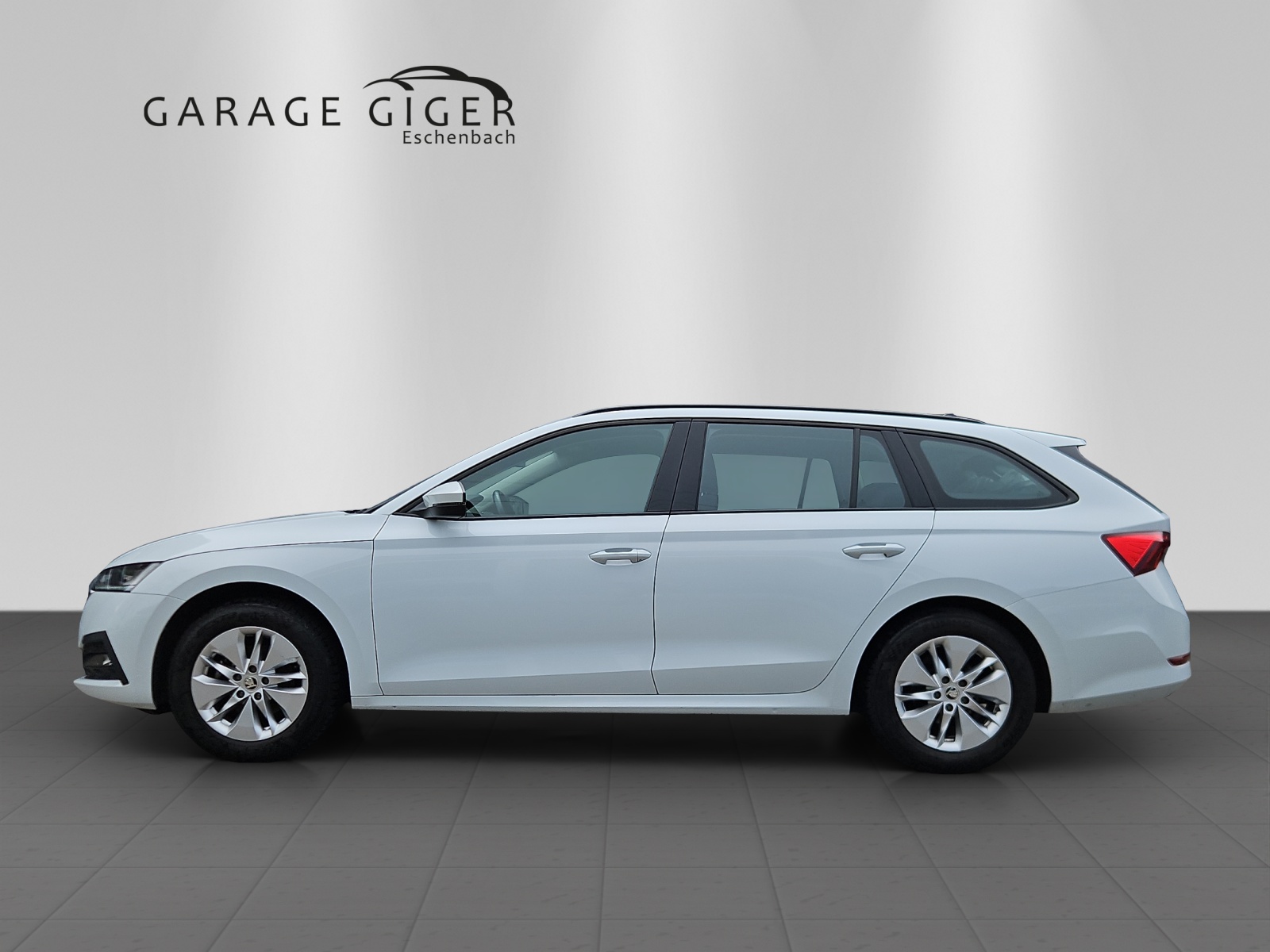 SKODA Octavia Combi 1.5 TSI ACT EVO Ambition-image-1