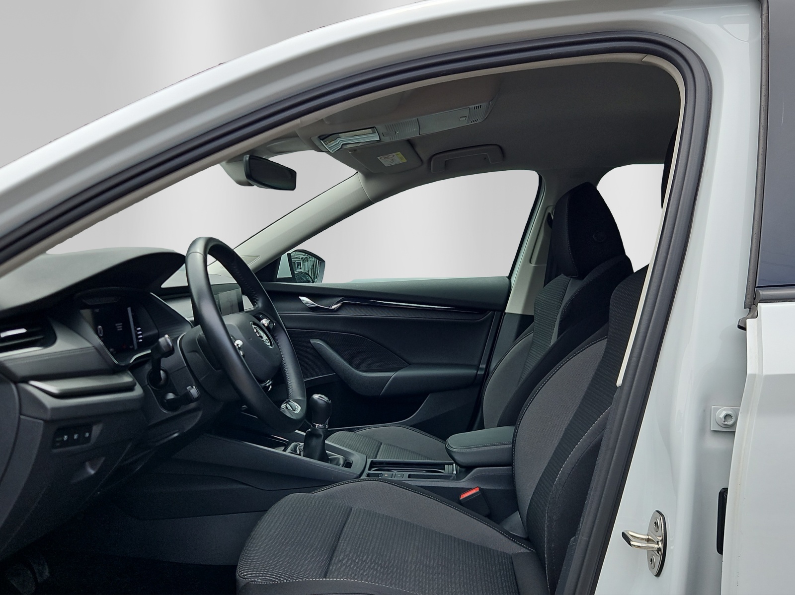 SKODA Octavia Combi 1.5 TSI ACT EVO Ambition-image-5