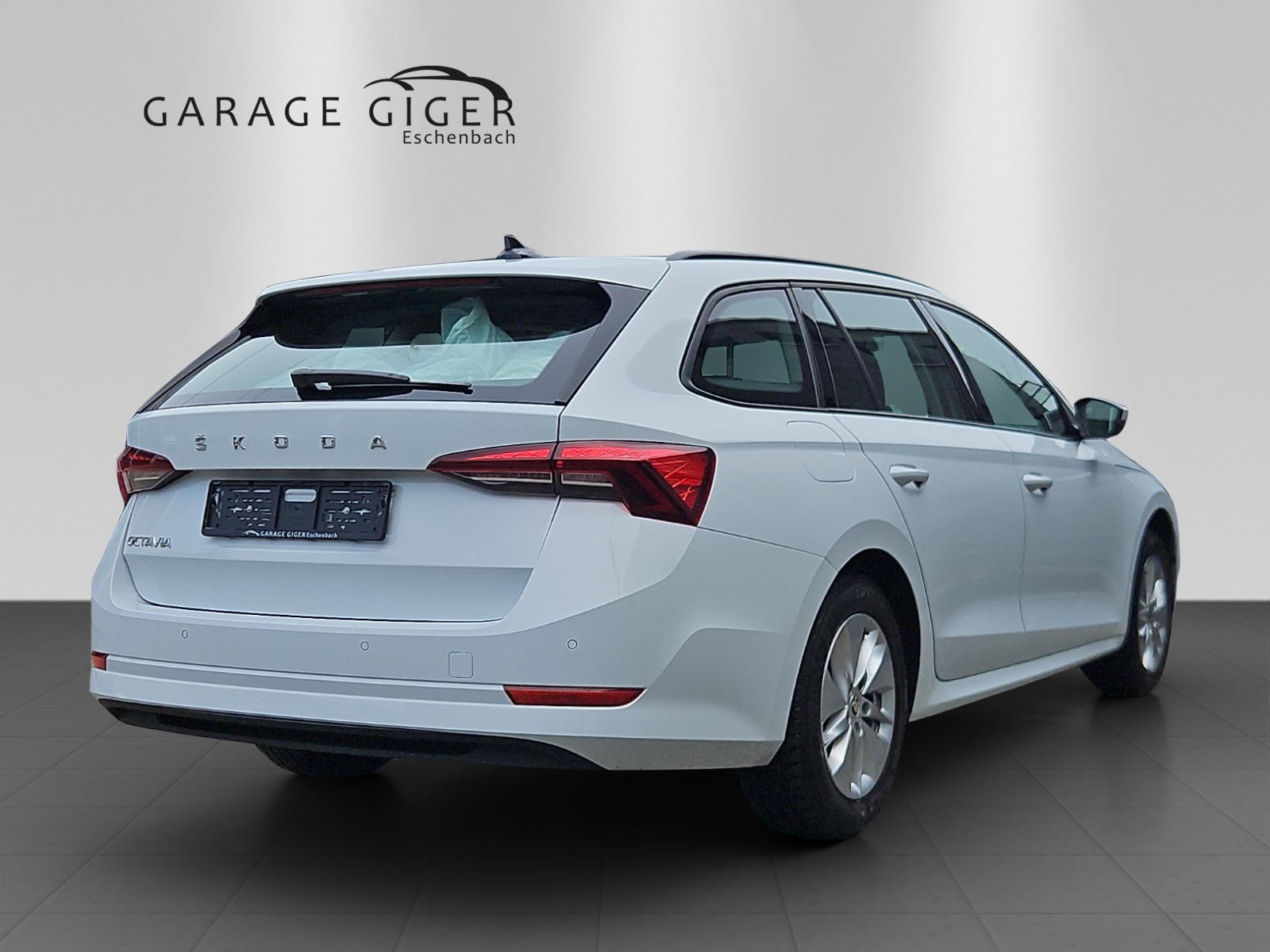 SKODA Octavia Combi 1.5 TSI ACT EVO Ambition-image-3