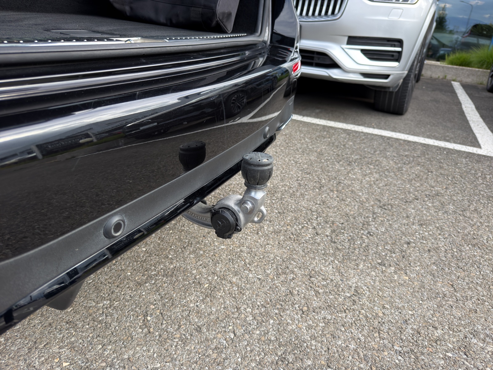MERCEDES-BENZ E 300 de T 4Matic AMG Line 9G-Tronic-image-15