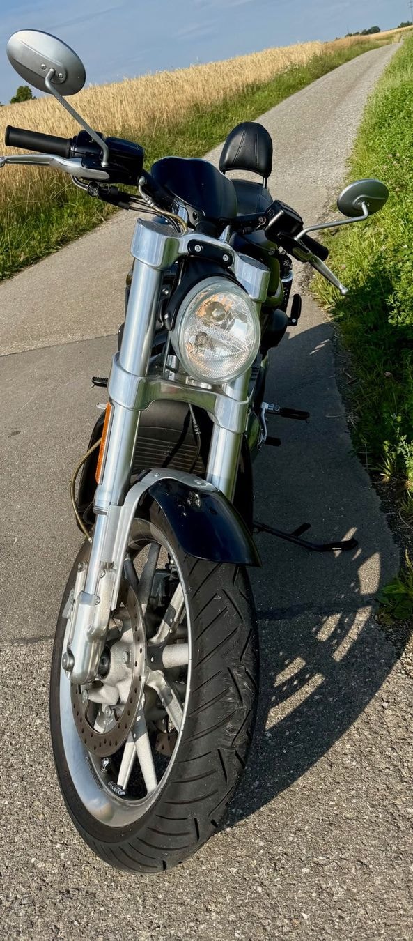 HARLEY-DAVIDSON VRSCR Street Rod-image-2