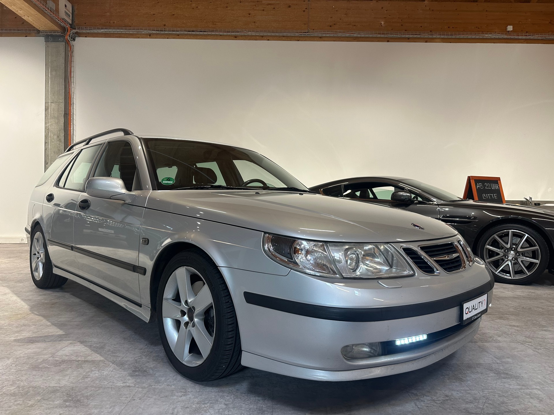 SAAB 9-5 2.3T Aero Aut. / Frisch ab MFK und Service/8 x Aluräder-image-8
