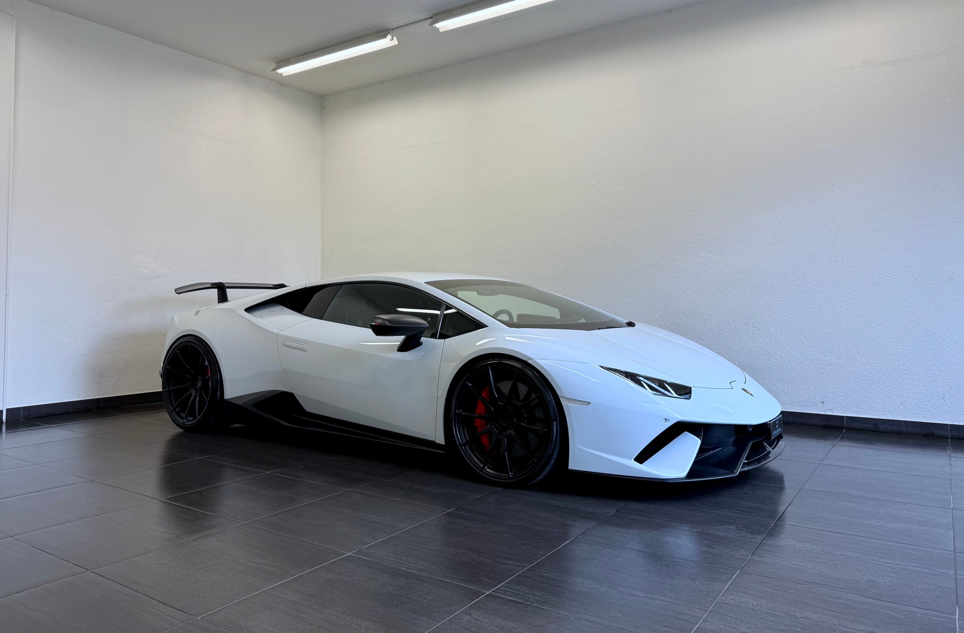 LAMBORGHINI Huracan LP640-4 Coupé Performante "UNIKAT" DCT