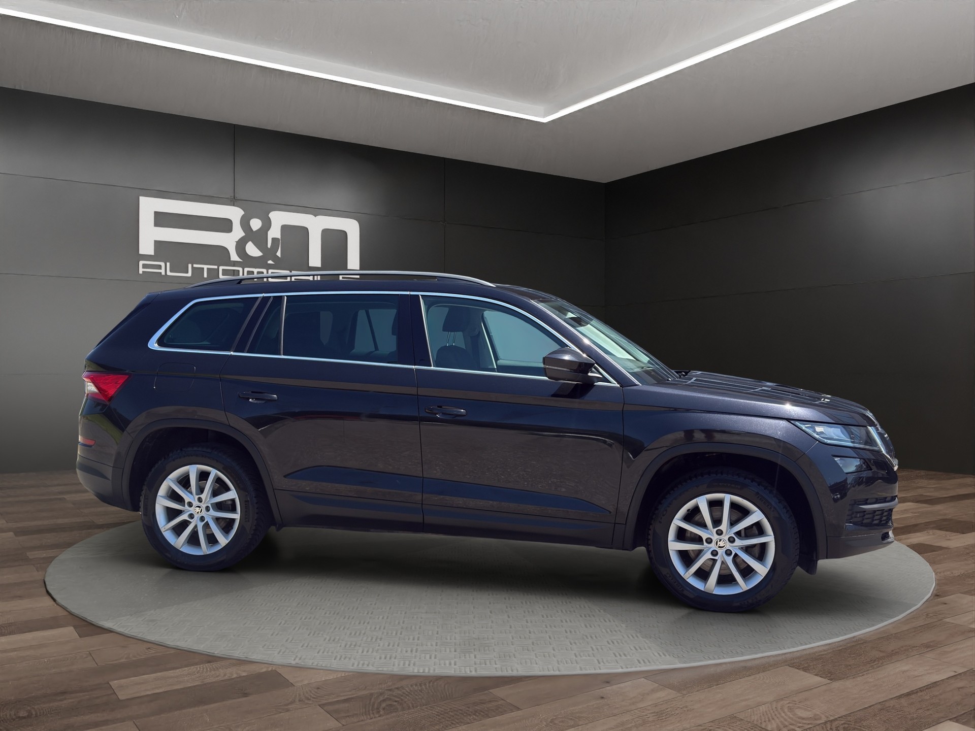 SKODA Kodiaq 2.0 TSI Style DSG 4x4-showroom-element-2