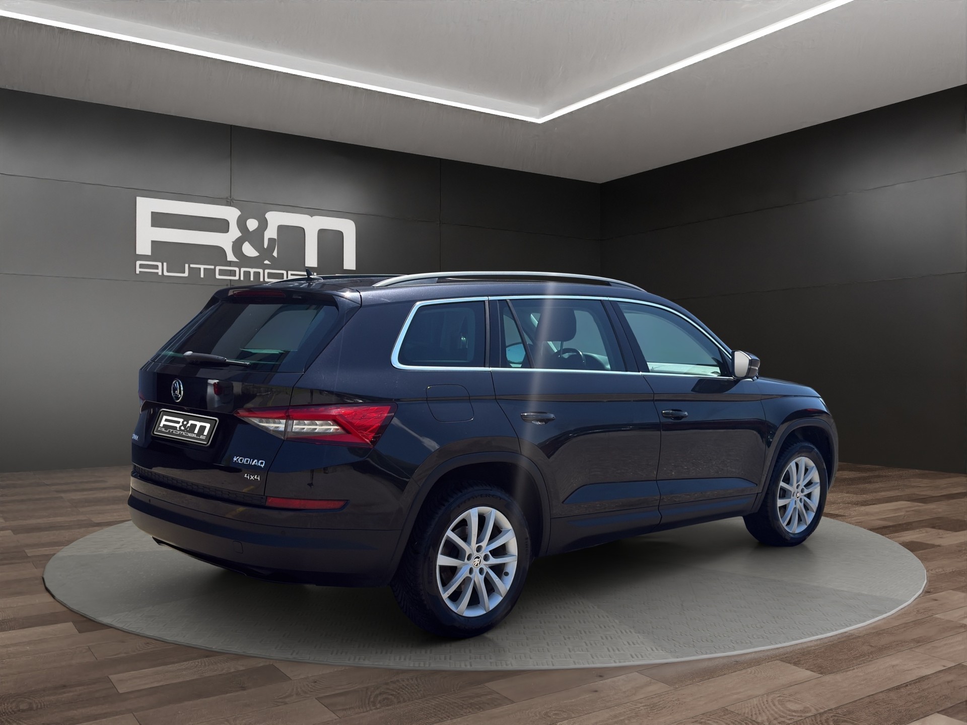 SKODA Kodiaq 2.0 TSI Style DSG 4x4-showroom-element-3