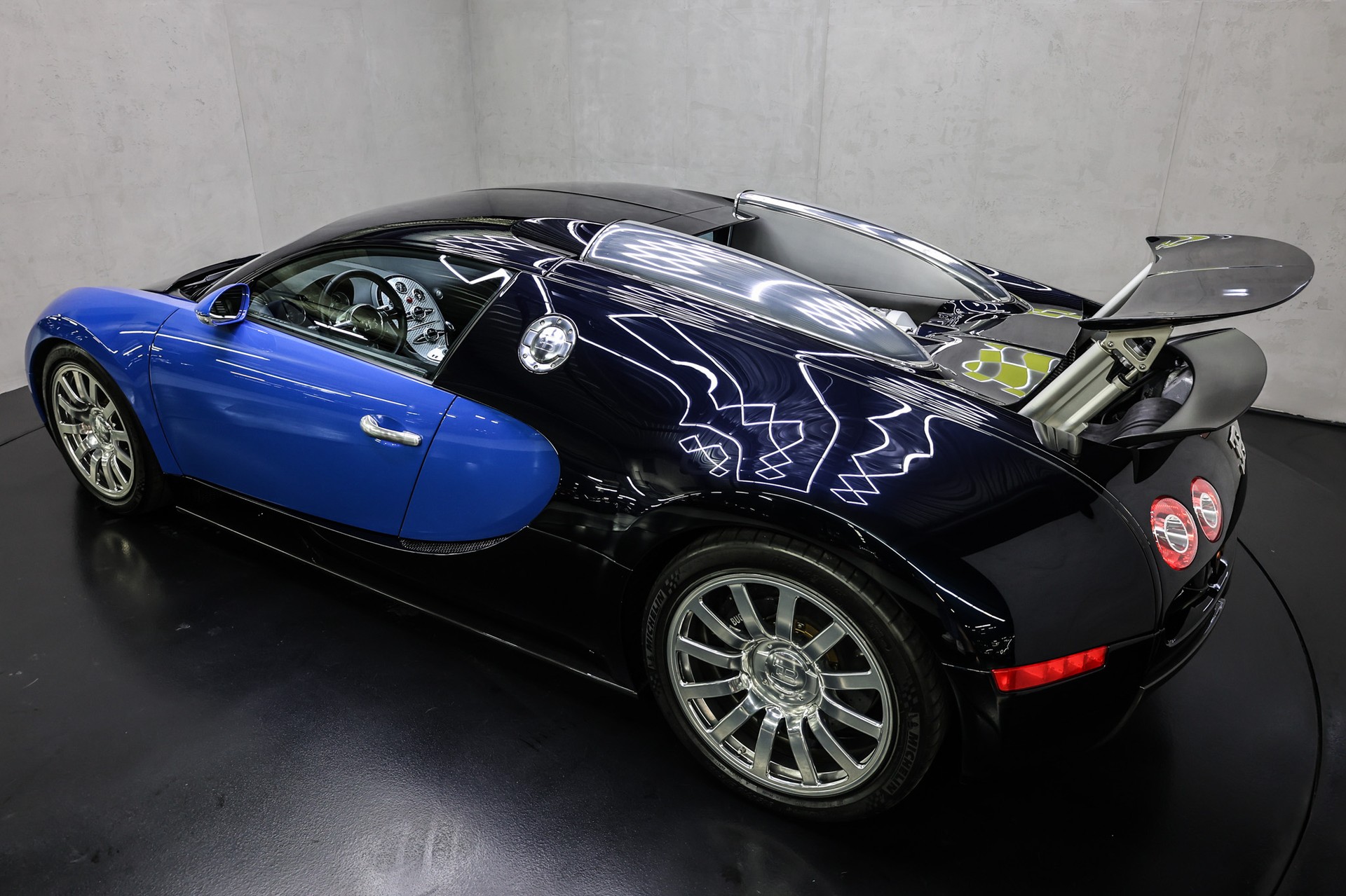 BUGATTI Veyron 16.4-image-16