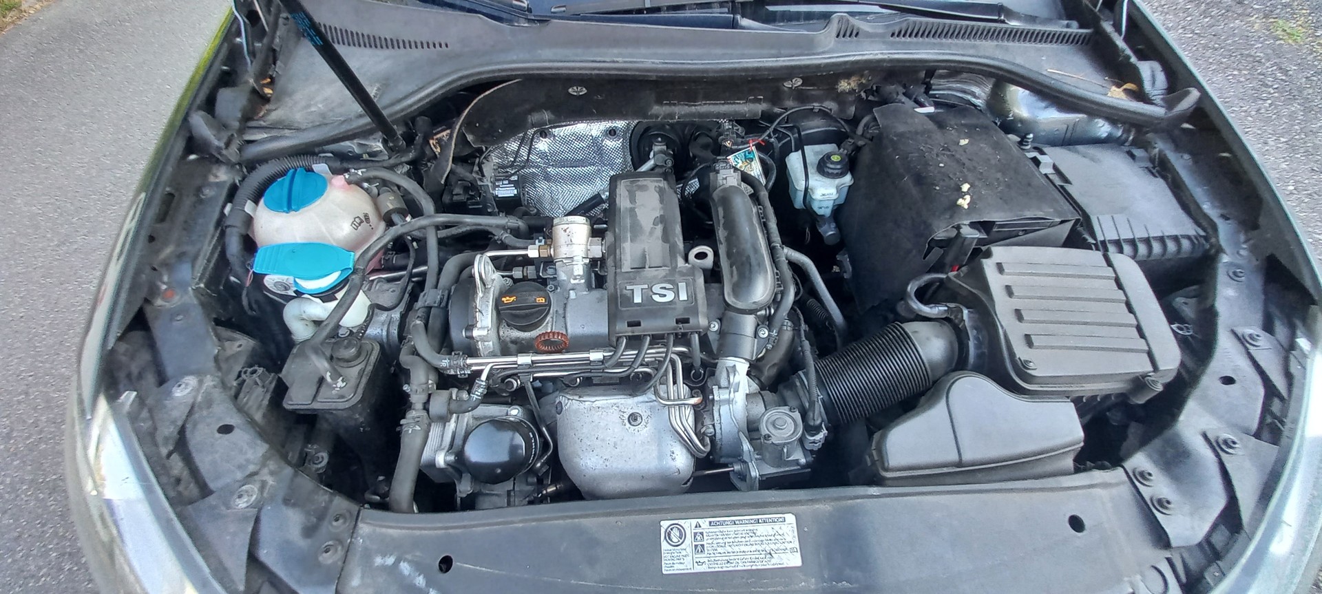 VW Golf Variant 1.2 TSI BlueMotion Technology Team-image-12