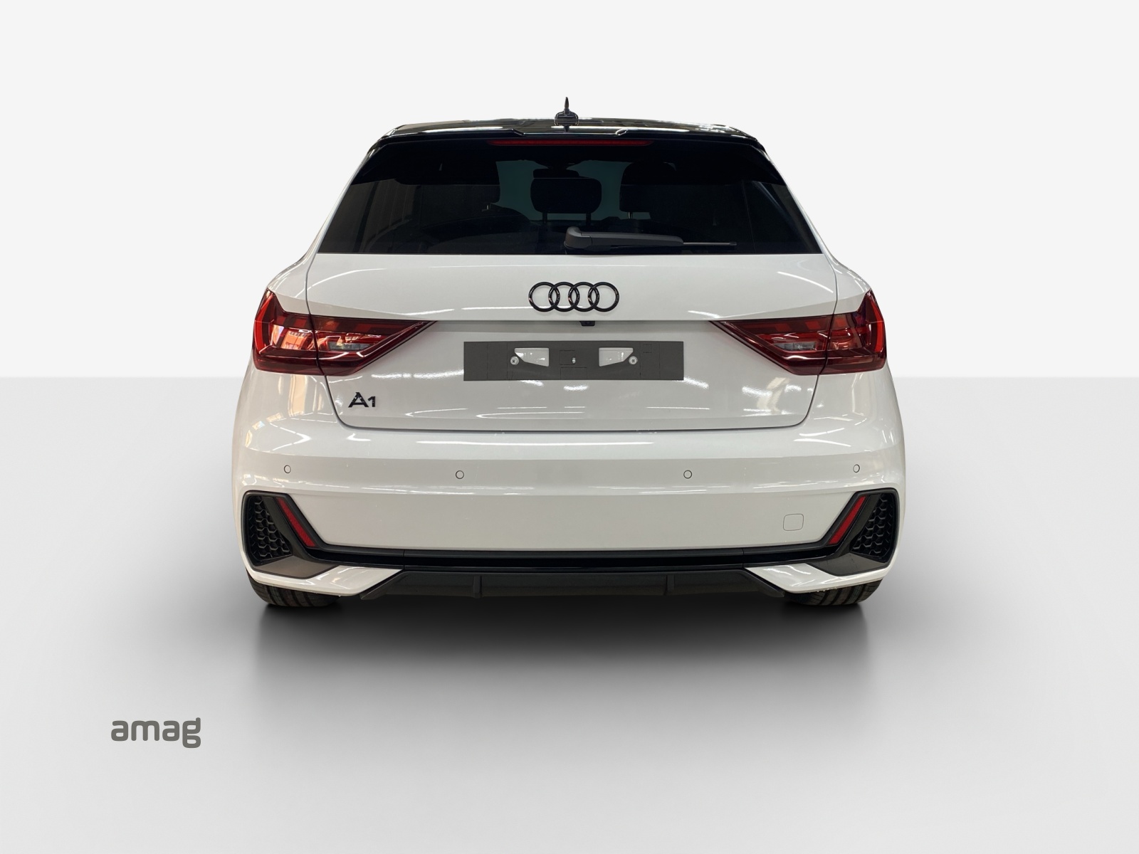 AUDI A1 Sportback 30 TFSI S Line S-tronic-showroom-element-3