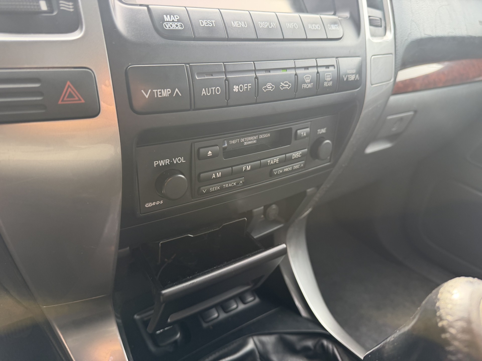 TOYOTA Land Cruiser 3.0 TD Linea Luna-image-14