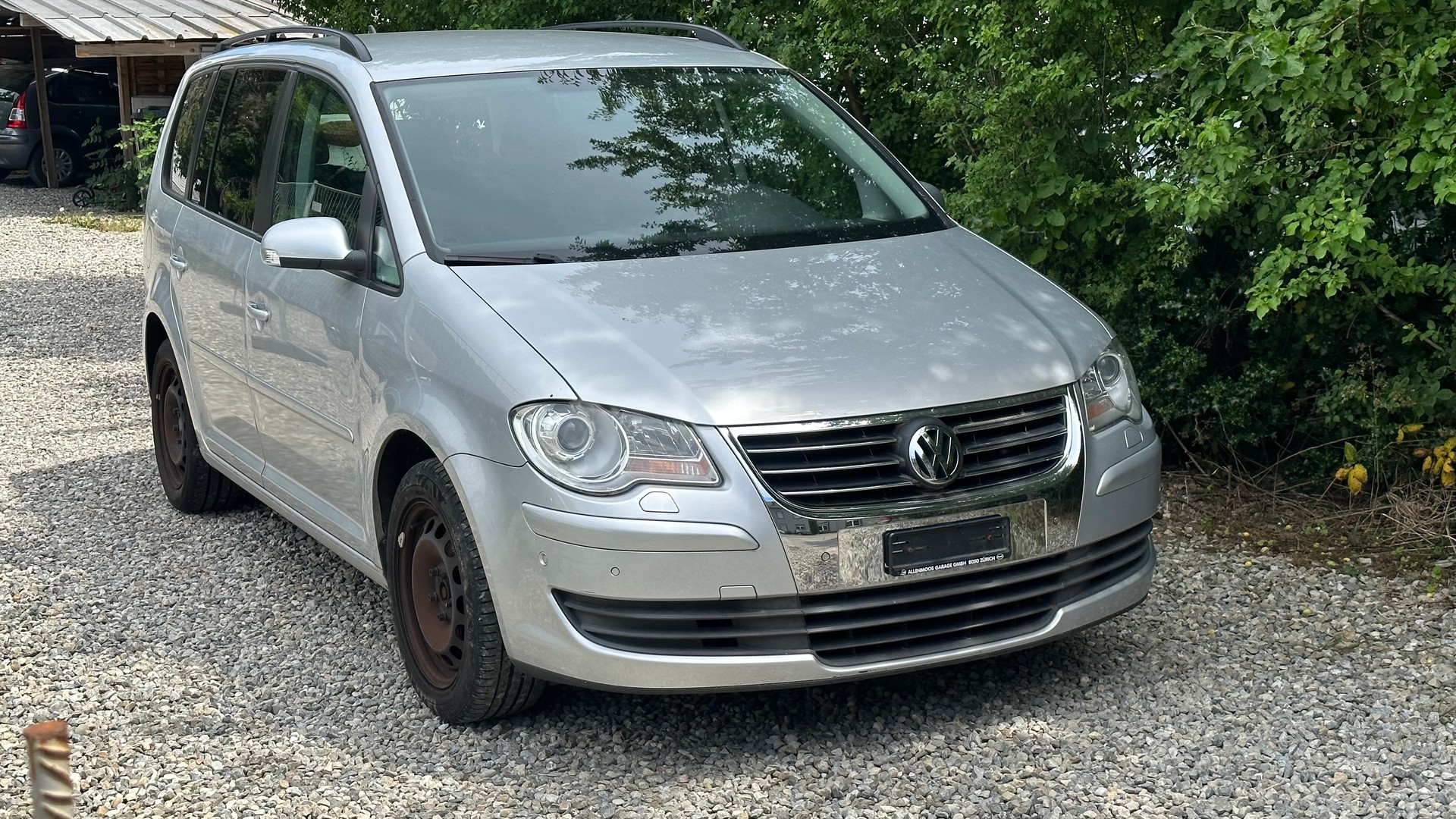 VW Touran 1.4 TSI Trendline-image-2