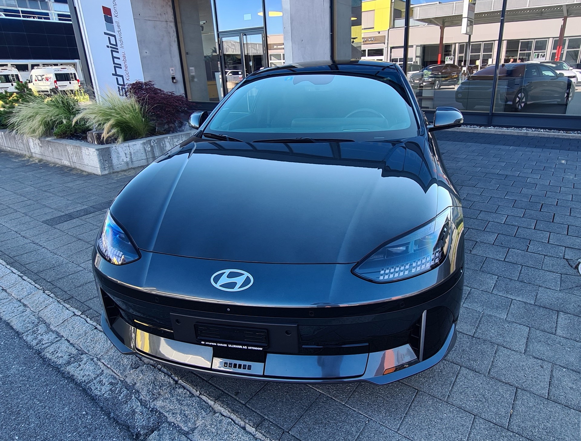 HYUNDAI Ioniq 6 77kWh Launch Edition 2WD