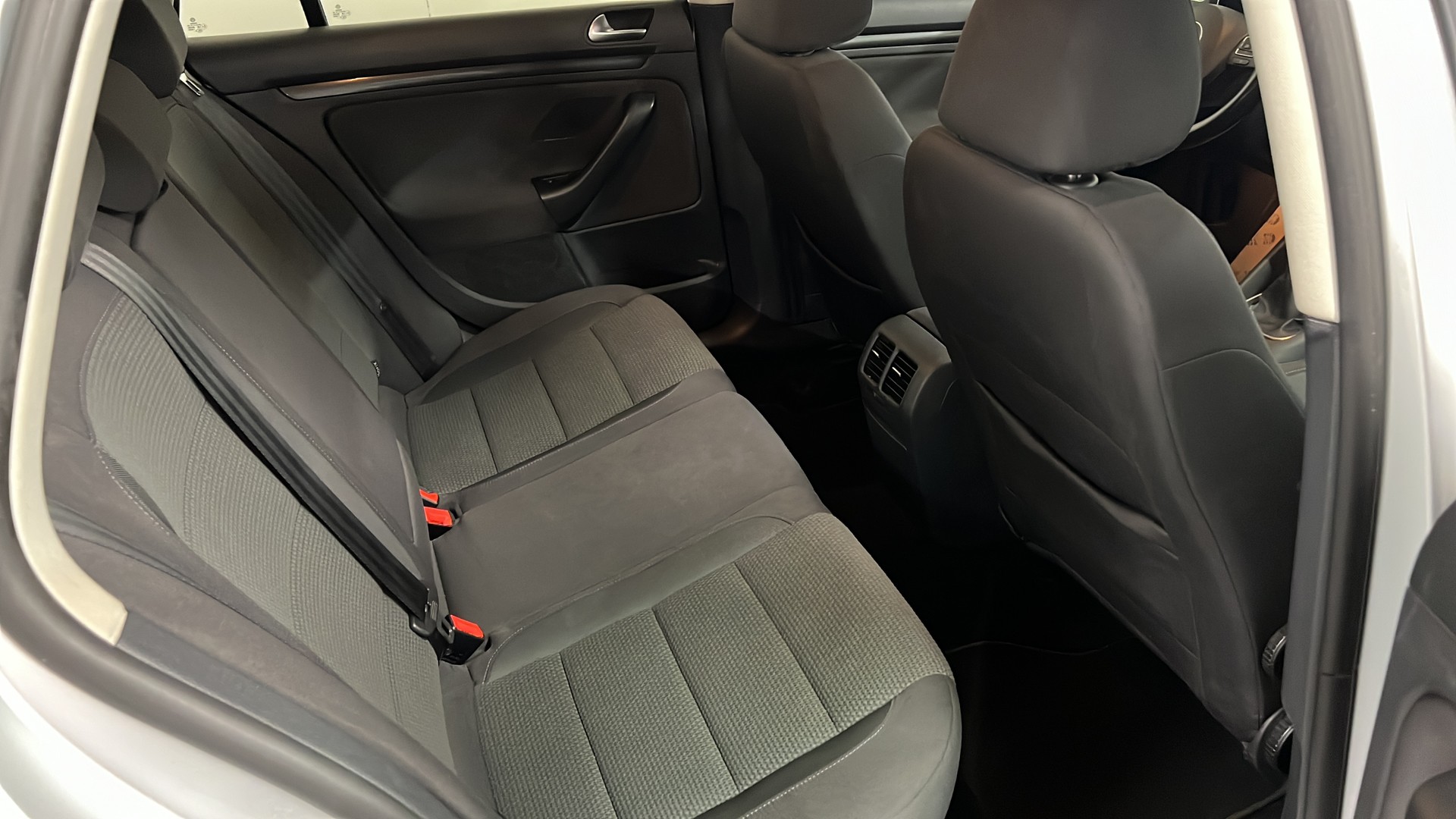 VW Golf Variant 1.4 TSI Comfortline-image-11