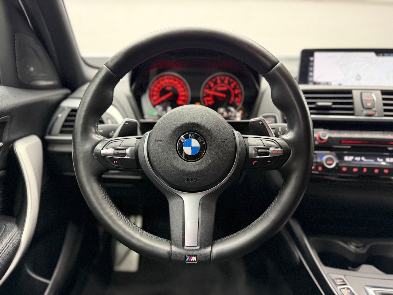 BMW M140i xDrive Steptronic | M-Performance | Harman/Kardon | Rückfahrkamera | CH-Auto-image-12