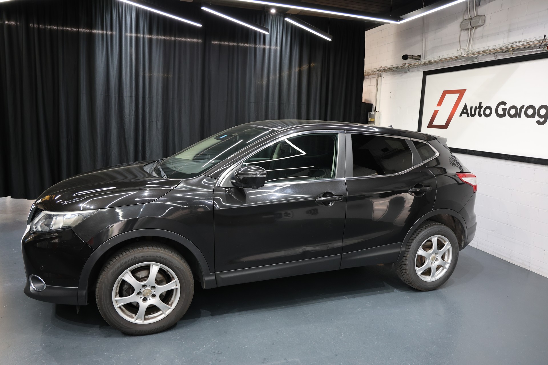 NISSAN Qashqai 1.6 dCi tekna ALL-MODE 4x4-showroom-element-1