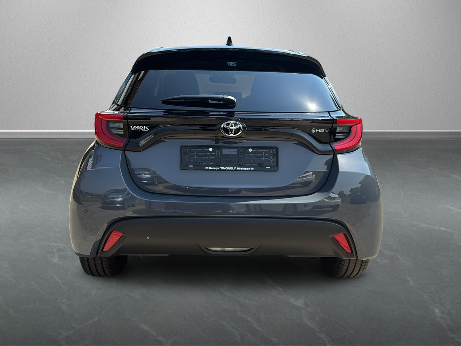 TOYOTA Yaris 1.5 VVT-i HSD Trend-image-4