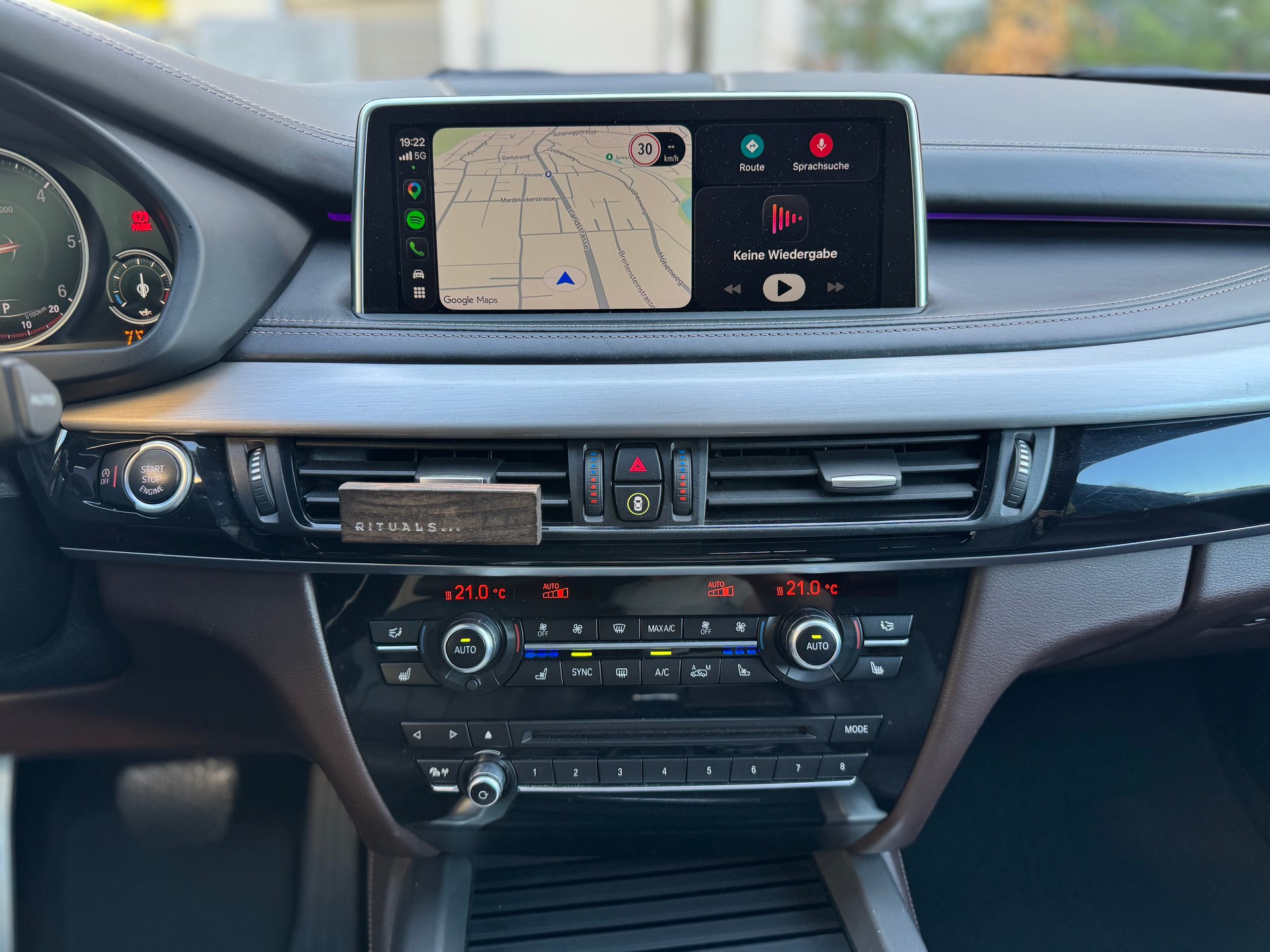 BMW X5 xDrive 30d Steptronic-image-8