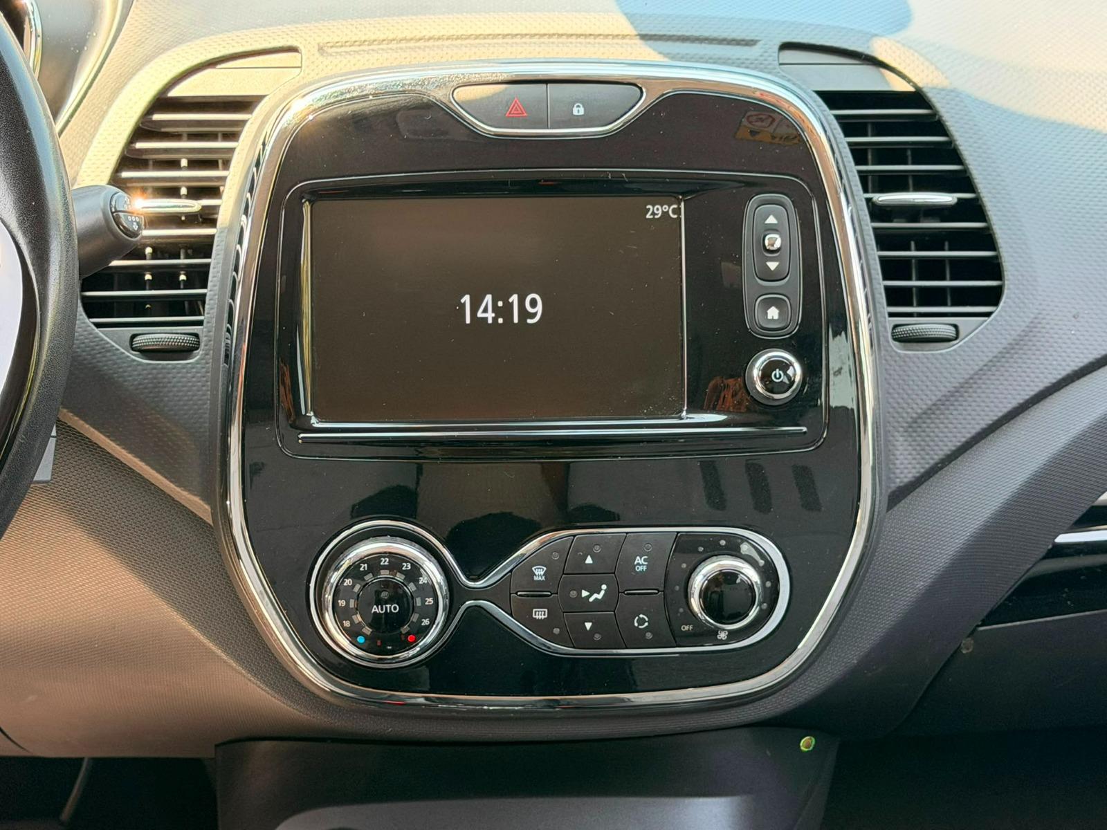 RENAULT Captur 1.2 T 16V Dynamique EDC-image-20